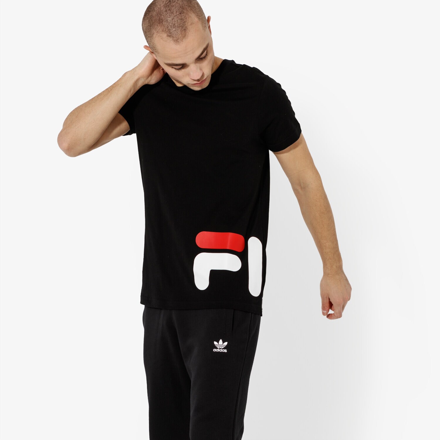 Bărbați tricou FILA TRICOU SS EAMON TEE SS 684489002 Negru