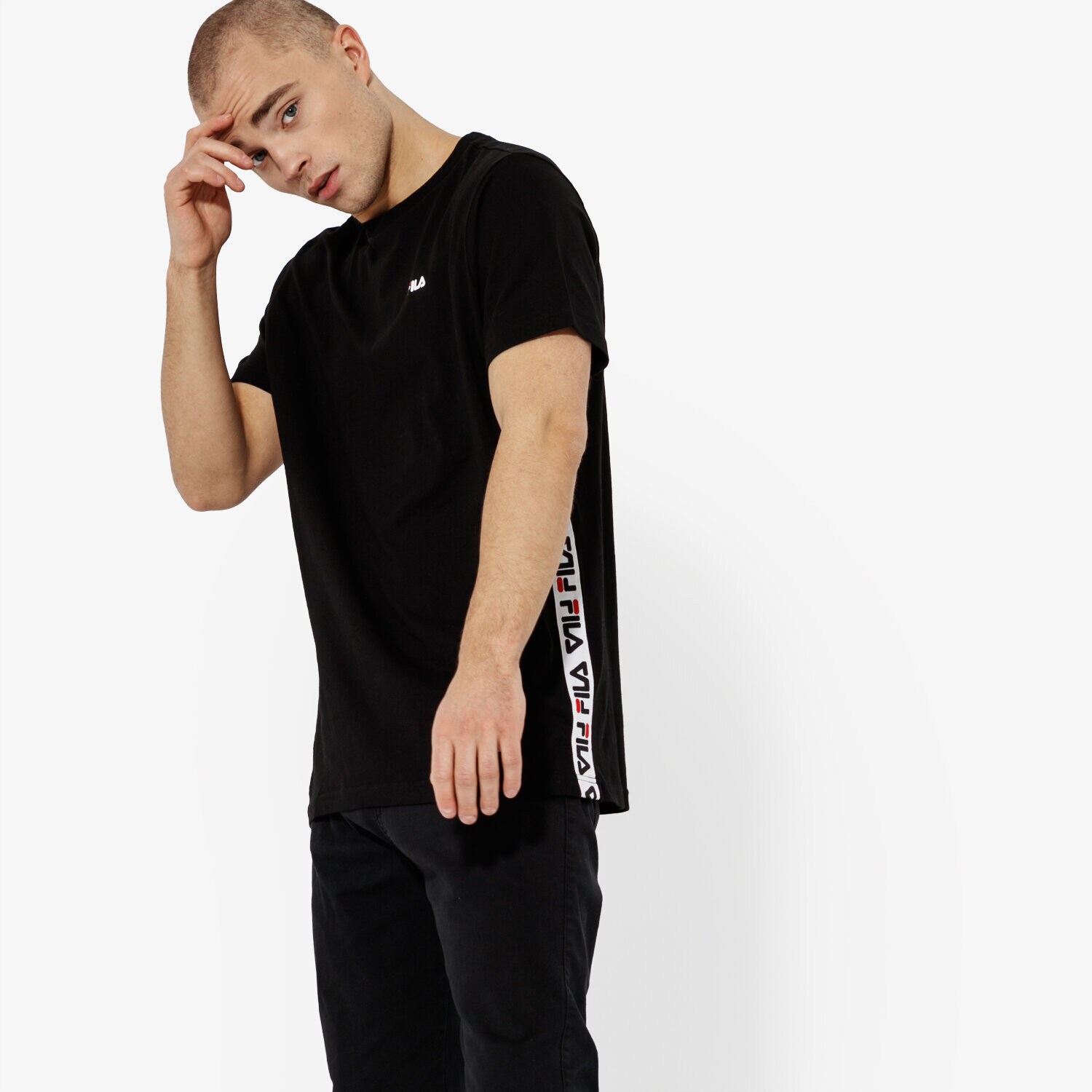 Bărbați tricou FILA TRICOU SS TALAN TEE SS 682362002 Negru