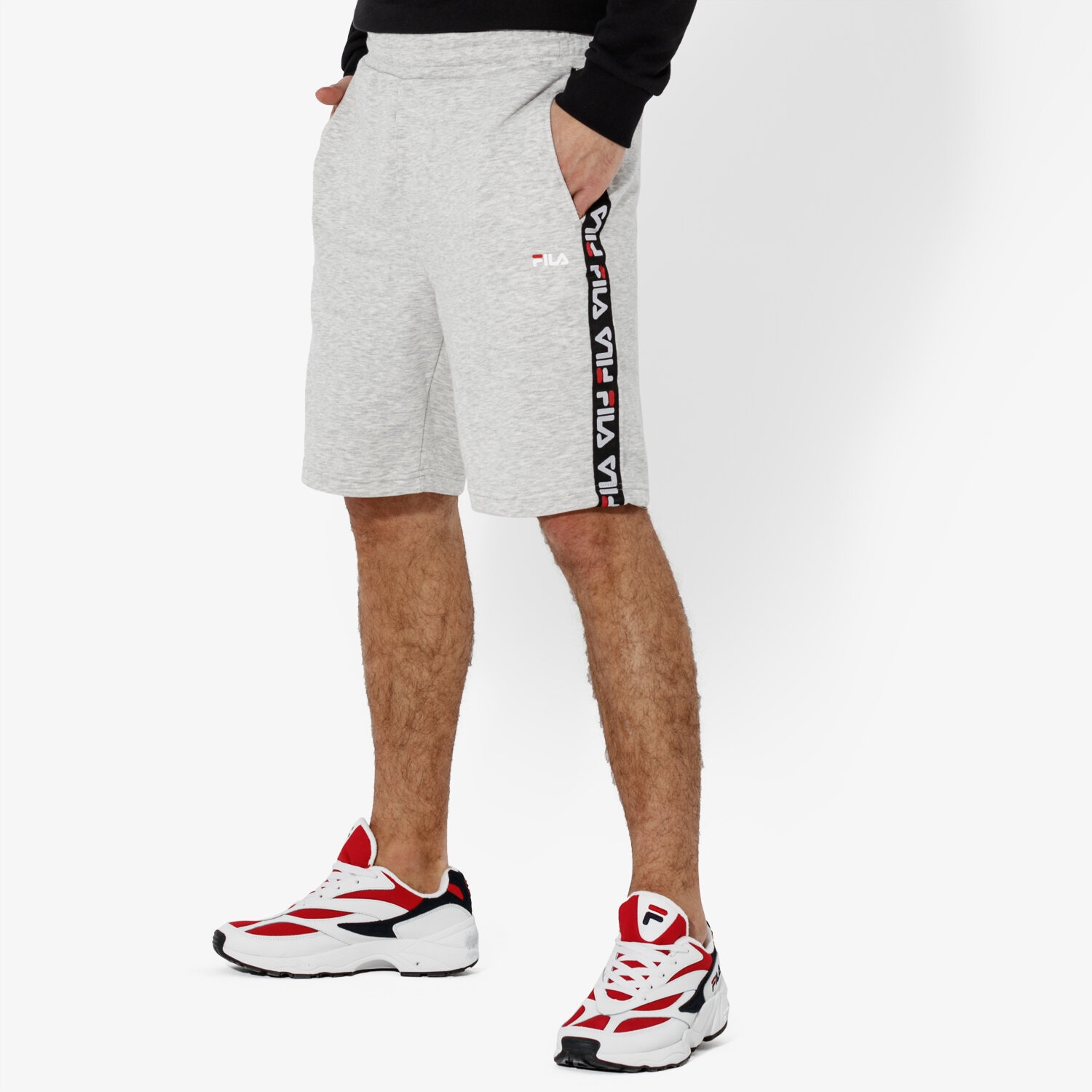 Femei pantaloni scurți FILA PANTALONI SCURȚI TRISTAN SWEAT SHORTS 687021B13 Gri