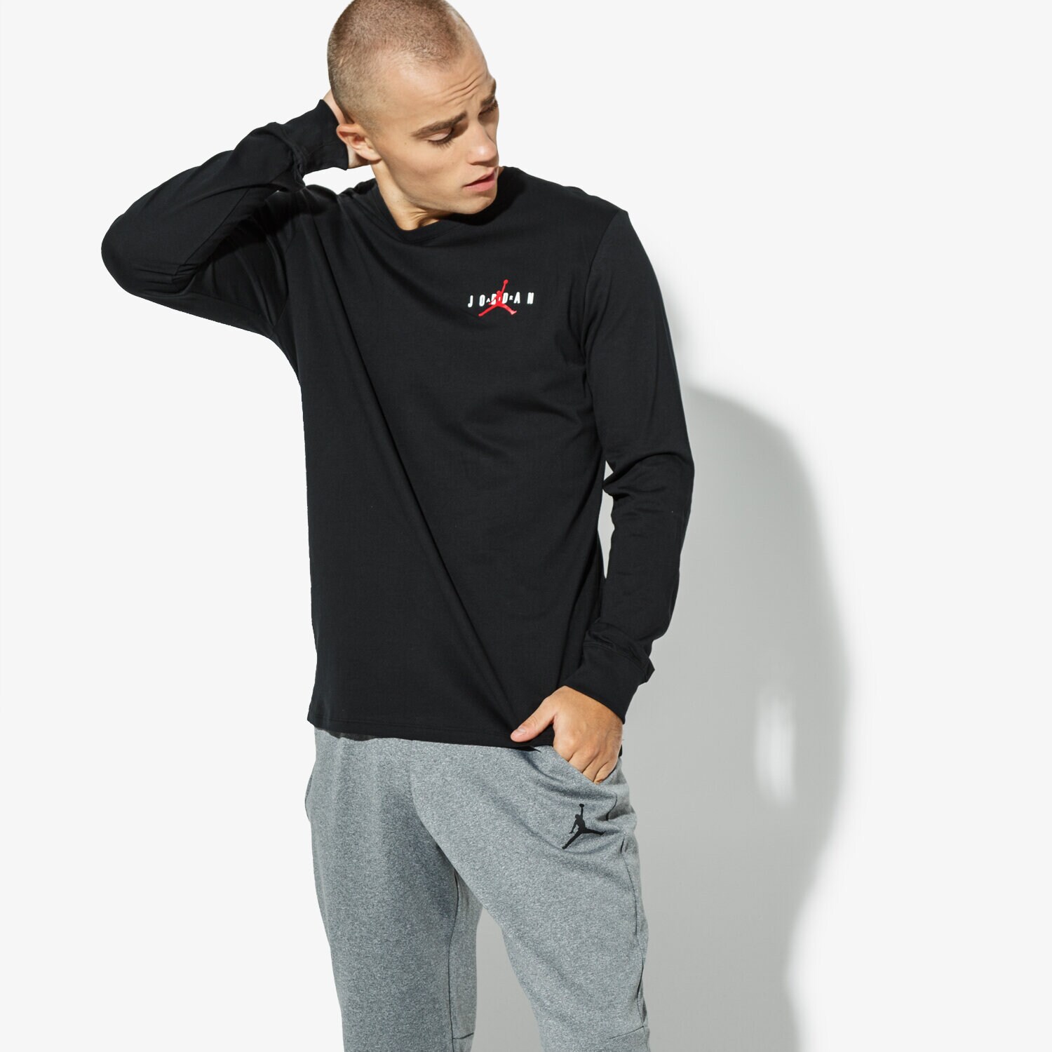 Bărbați tricou JORDAN TRICOU LS JORDAN M JSW TEE LS AIR GX AA7754-010 Negru