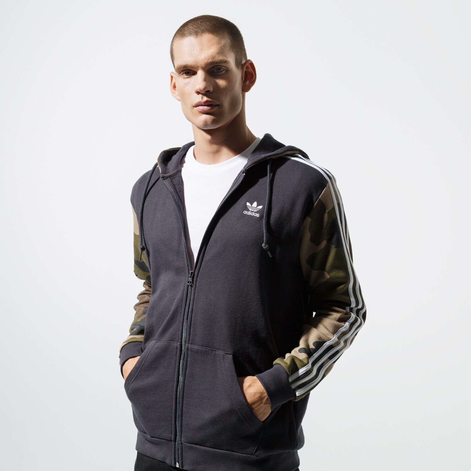 Bărbați bluză ADIDAS BLUZĂ CAMO FZ HOODY DV2019 Negru