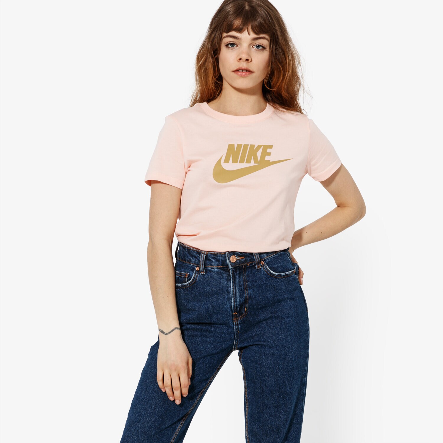 Femei tricou NIKE TRICOU SS W NSW TEE ESSNTL ICON FUTURA SPORTSWEAR BV6169-664 Roz