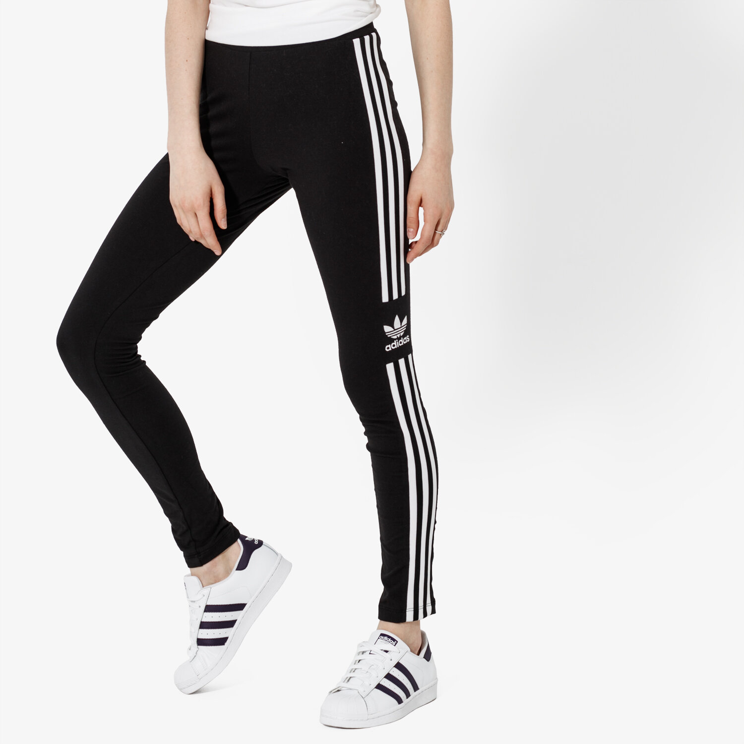 Femei pantaloni ADIDAS COLANȚI TREFOIL TIGHT ADICOLOR DV2636 Negru