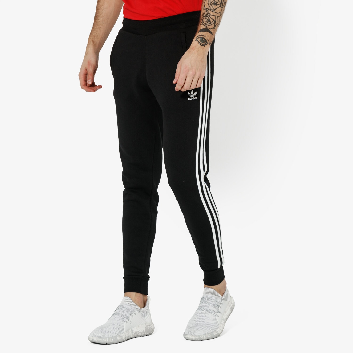 Bărbați pantaloni ADIDAS PANTALONI  3-STRIPES PANT ADICOLOR DV1549 Negru