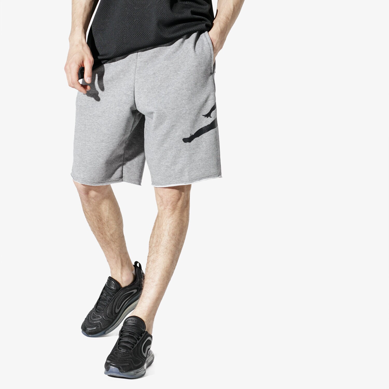 Femei pantaloni scurți JORDAN PANTALONI SCURȚI M J JUMPMAN FLC SHORT JORDAN OFF CRT AQ3115-091 Gri