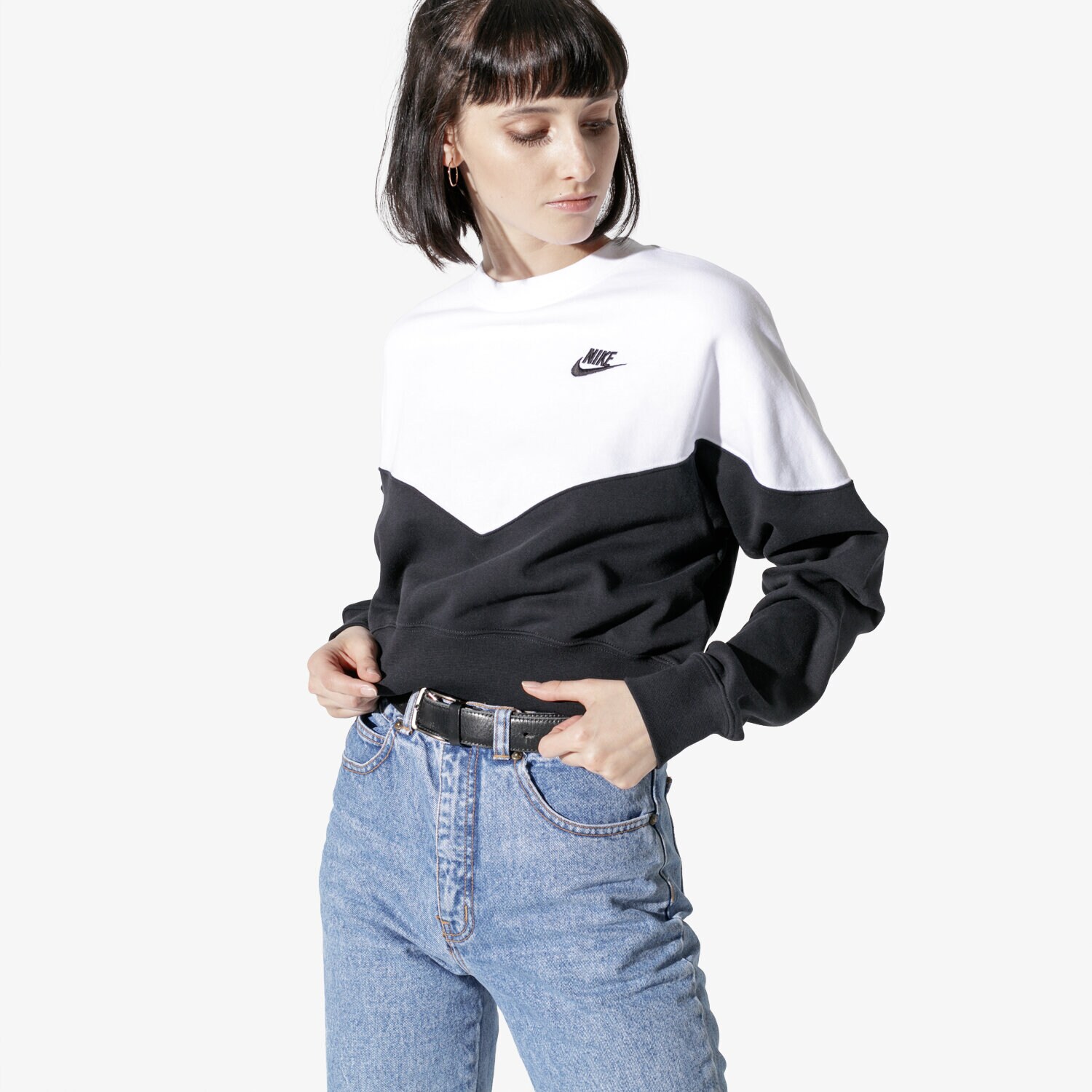 Femei bluză NIKE BLUZĂ W NSW HRTG CREW FLC AR2505-010 Negru