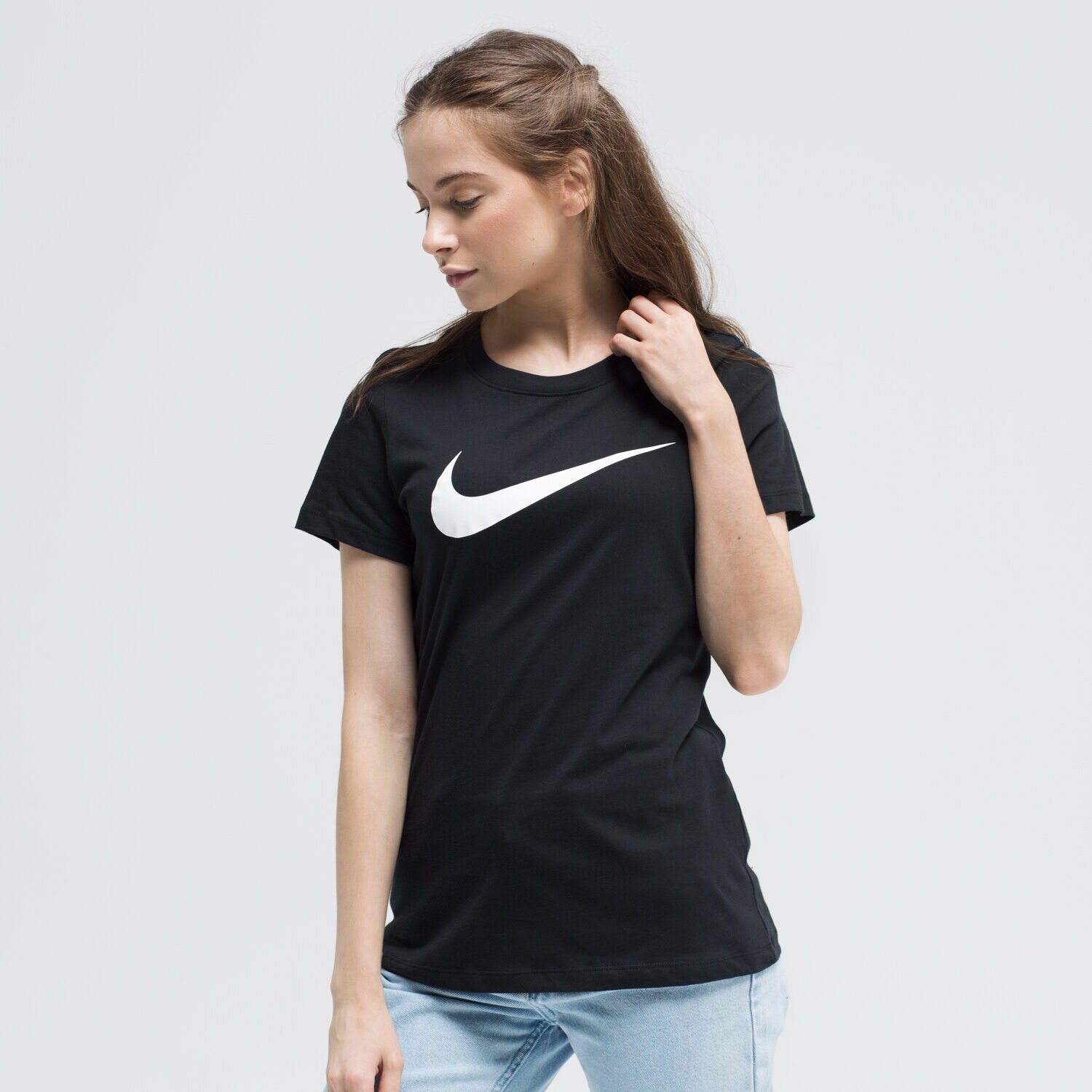 Femei tricou NIKE TRICOU SS W NSW SWOOSH AR5360-010 Negru