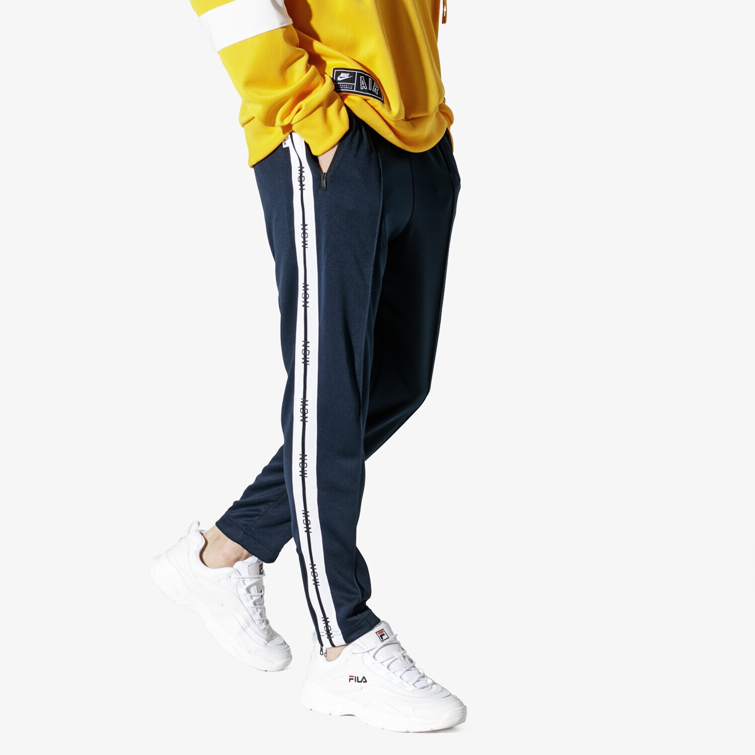 Bărbați pantaloni NIKE PANTALONI  M NSW NSP TRK PANT AR1613-475 Negru