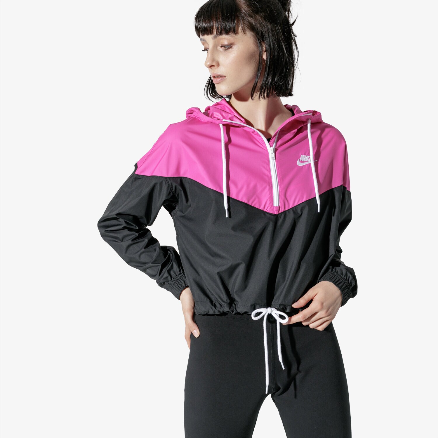 Femei jachetă NIKE JACHETĂ W NSW HRTG JKT WNDBRKR AR2511-011 Roz