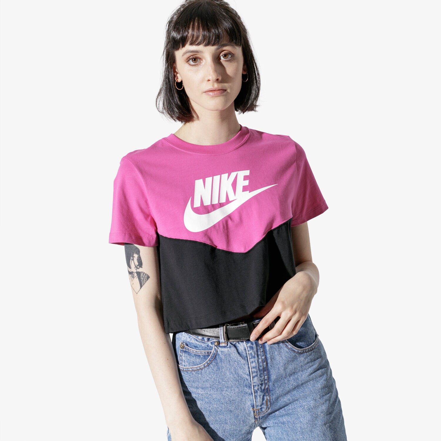 Femei tricou NIKE TOP W NSW HRTG TOP SS AR2513-013 Roz