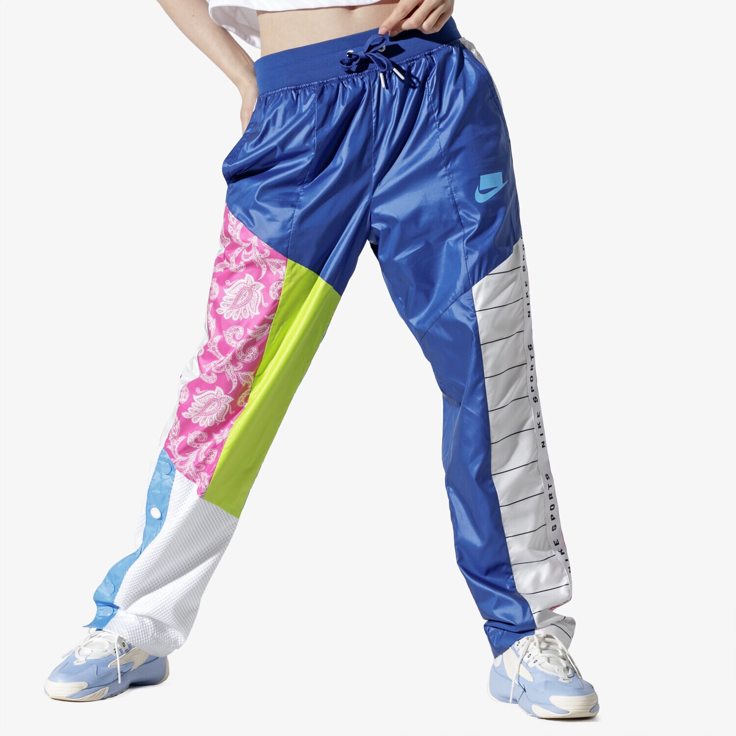 Femei pantaloni NIKE W NSW NSP TRK PANT WVN  AR2940-438 Mulicolor