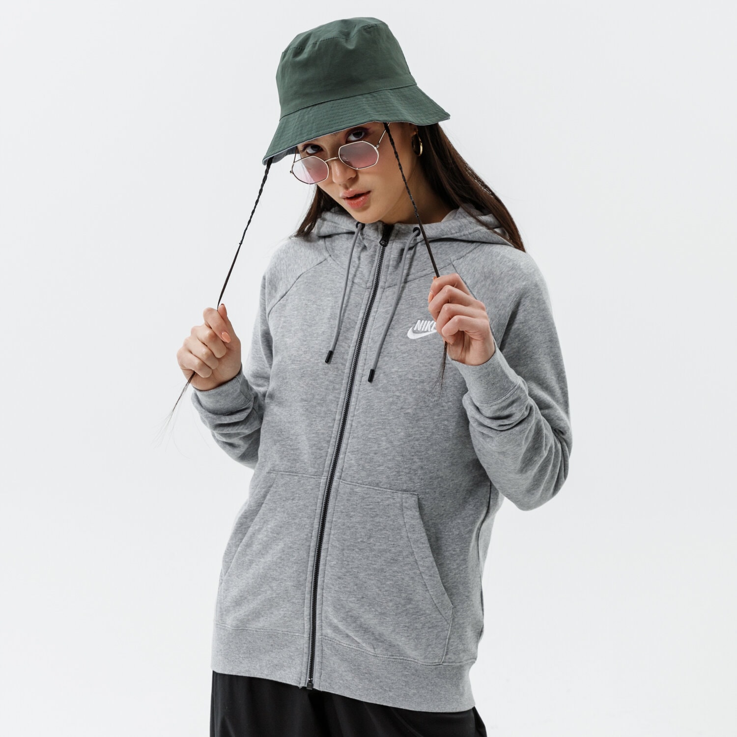 Femei bluză NIKE BLUZĂ CU GLUGĂ SPORTSWEAR ESSENTIAL BV4122-063 Gri