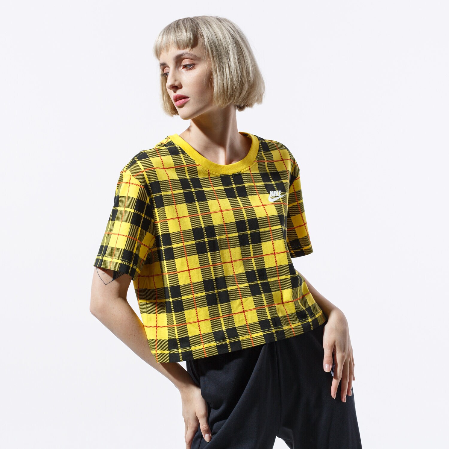 Femei tricou NIKE TRICOU SS W NSW TEE FUTURA PLAID CROP CI1014-703 Galben