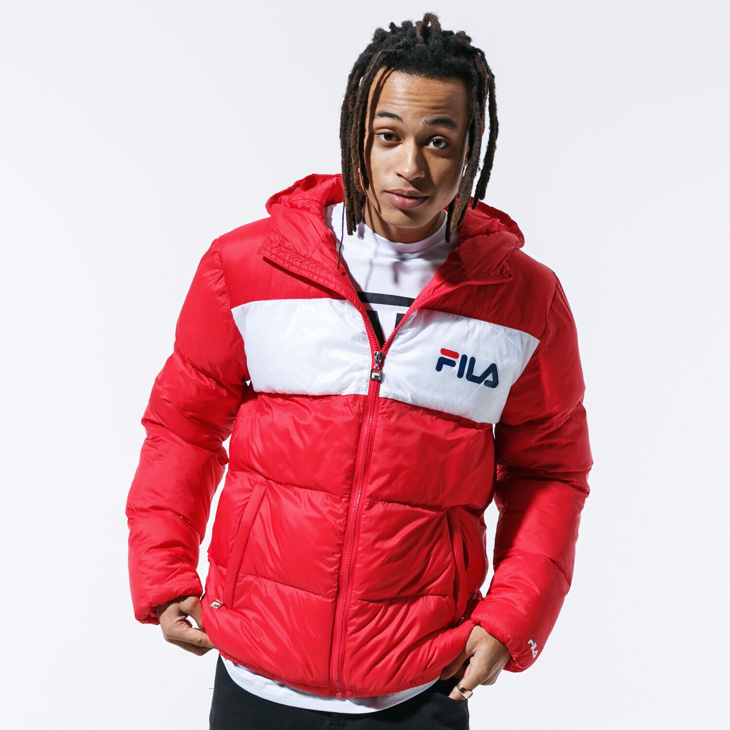 Bărbați eacă de iarnă FILA JACHETĂ FLOYD PUFF HOOD JACKET 682368G12 Roșu