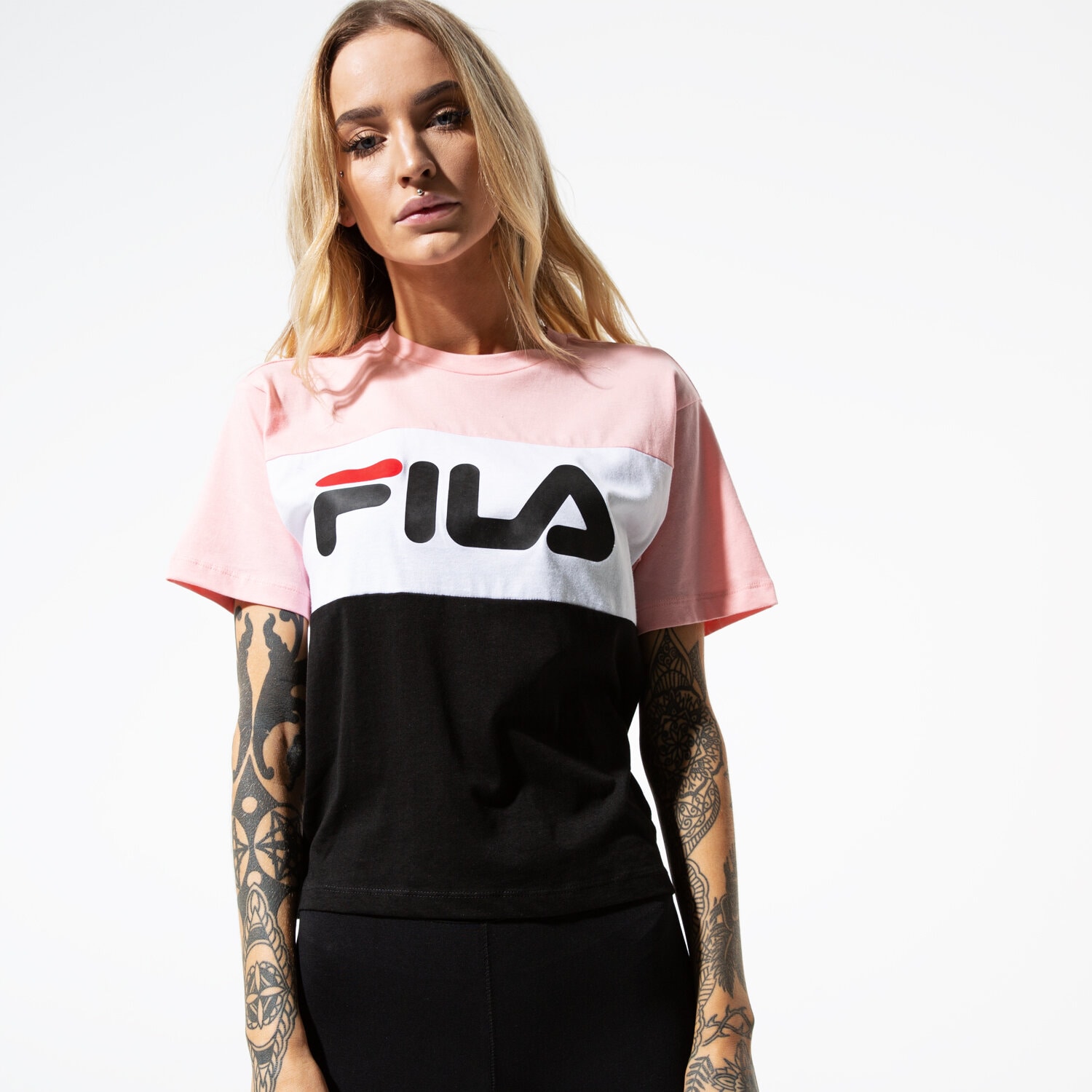 Femei tricou FILA TRICOU SS ALLISON TEE 682125A209 Negru
