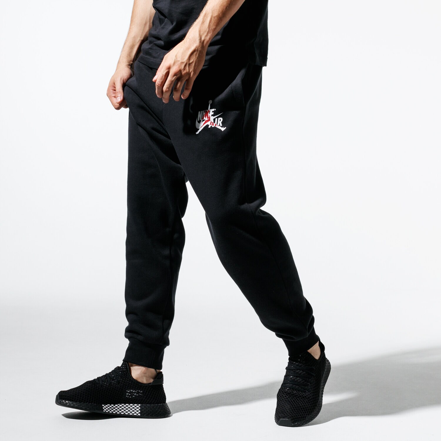 Bărbați pantaloni JORDAN PANTALONI  M J JUMPMAN CLASSICS PANT BV6008-010 Negru