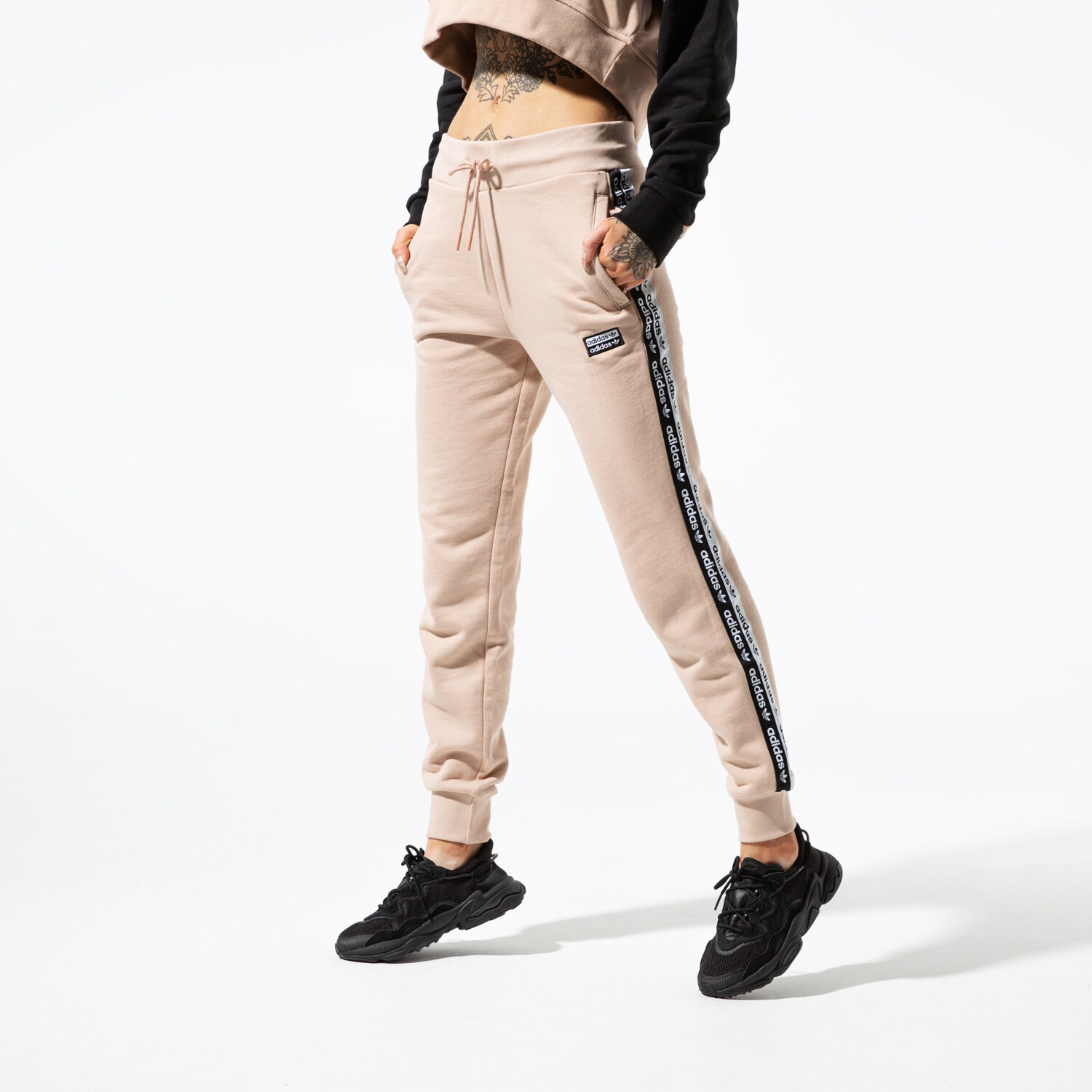 Femei pantaloni ADIDAS PANTALONI  VOCAL CUF PANT ED5815 Roz