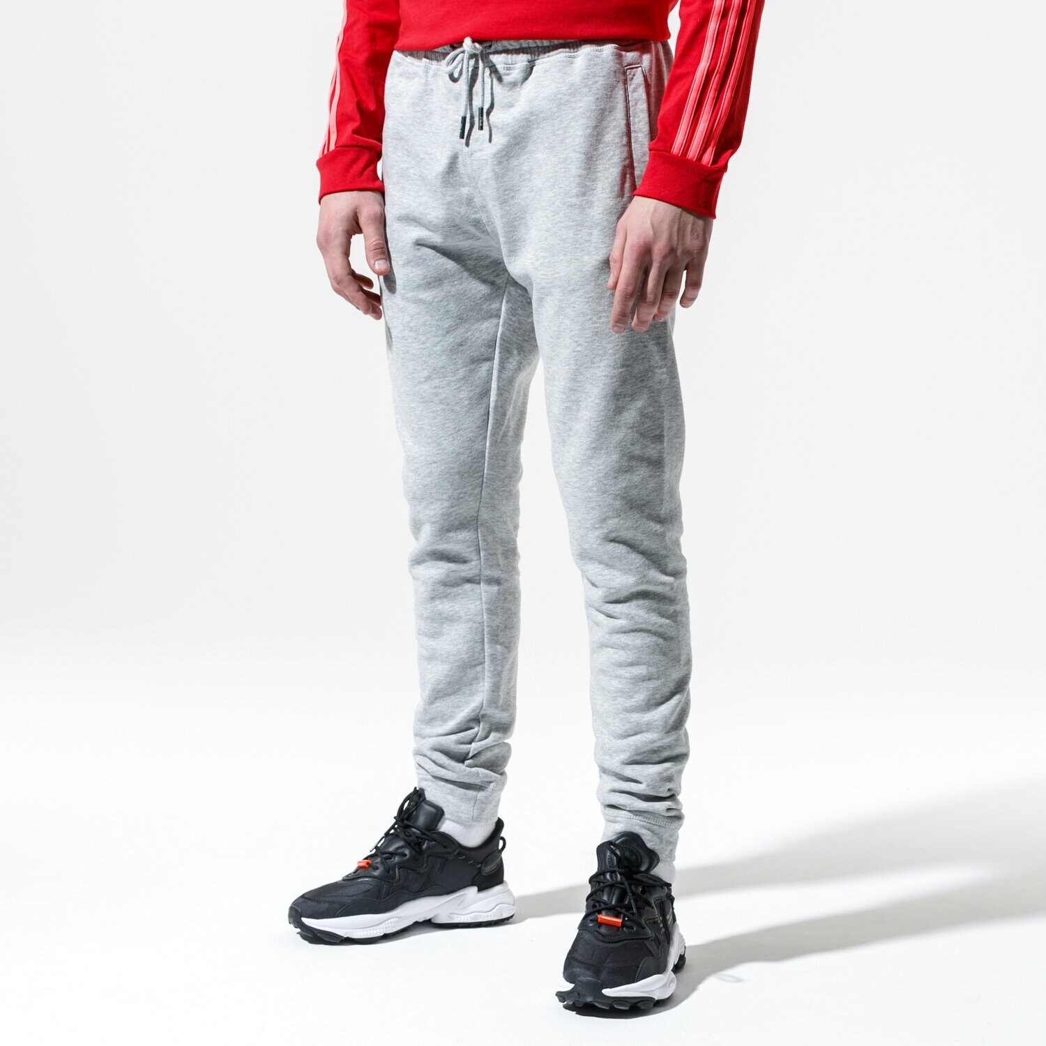Bărbați pantaloni FILA PANTALONI  PURE SLIM PANTS 681095B13 Gri