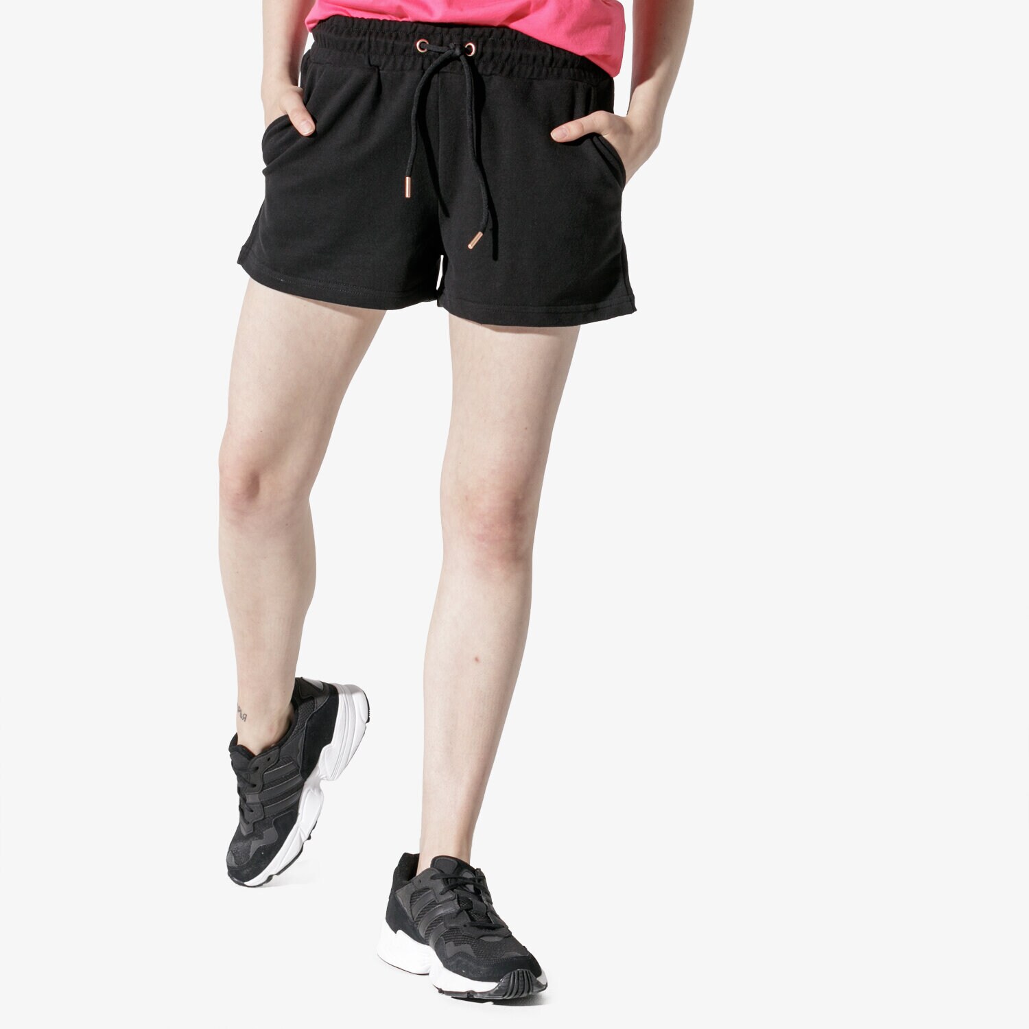 Femei pantaloni scurți CONFRONT PANTALONI SCURȚI LILLY CF19SZD05002 Negru