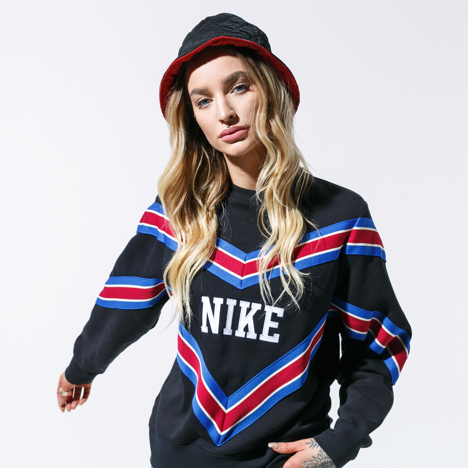 Femei bluză NIKE BLUZĂ W NSW NSP CREW FLC BV2920-010 Negru