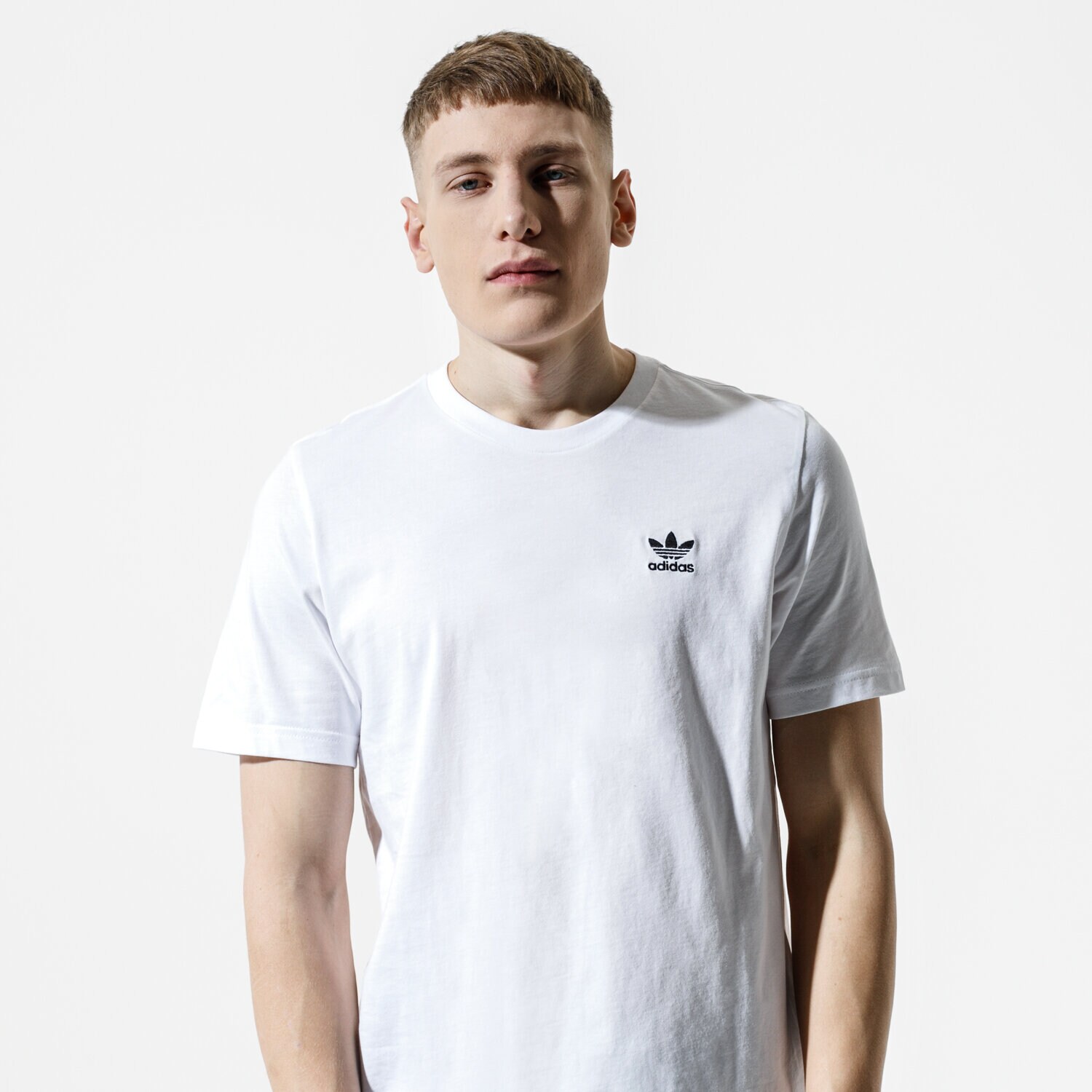 Bărbați tricou ADIDAS TRICOU ESSENTIAL TEE FM9966 Alb