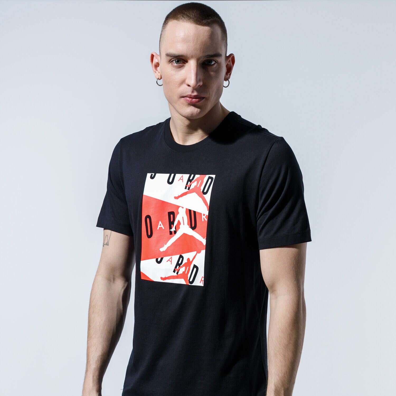 Bărbați tricou JORDAN TRICOU M J AIR SS CREW CD5628-010 Negru