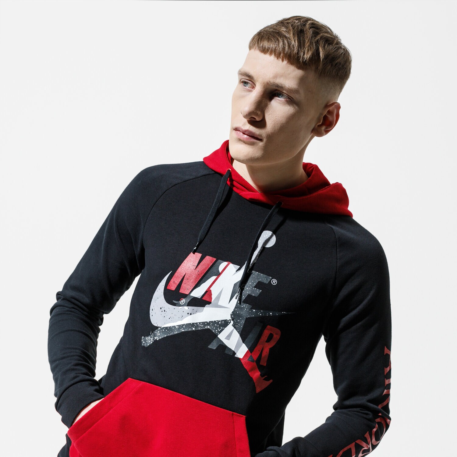 Bărbați bluză JORDAN BLUZĂ CU GLUGĂ M J JUMPMAN CLSCS LTWT FLC PO CK2852-010 Negru