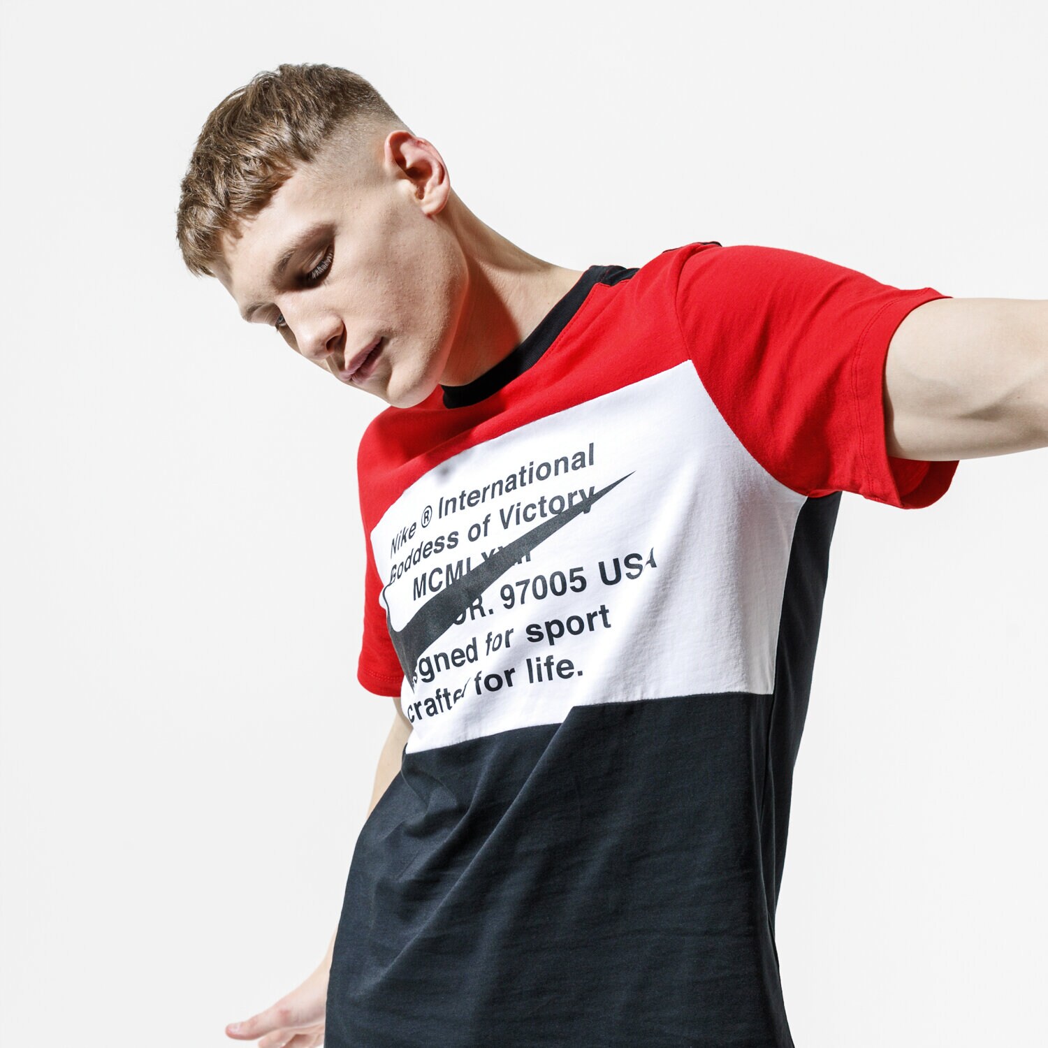 Bărbați tricou NIKE TRICOU M NSW SWOOSH TEE SS CU9736-010 Albastru