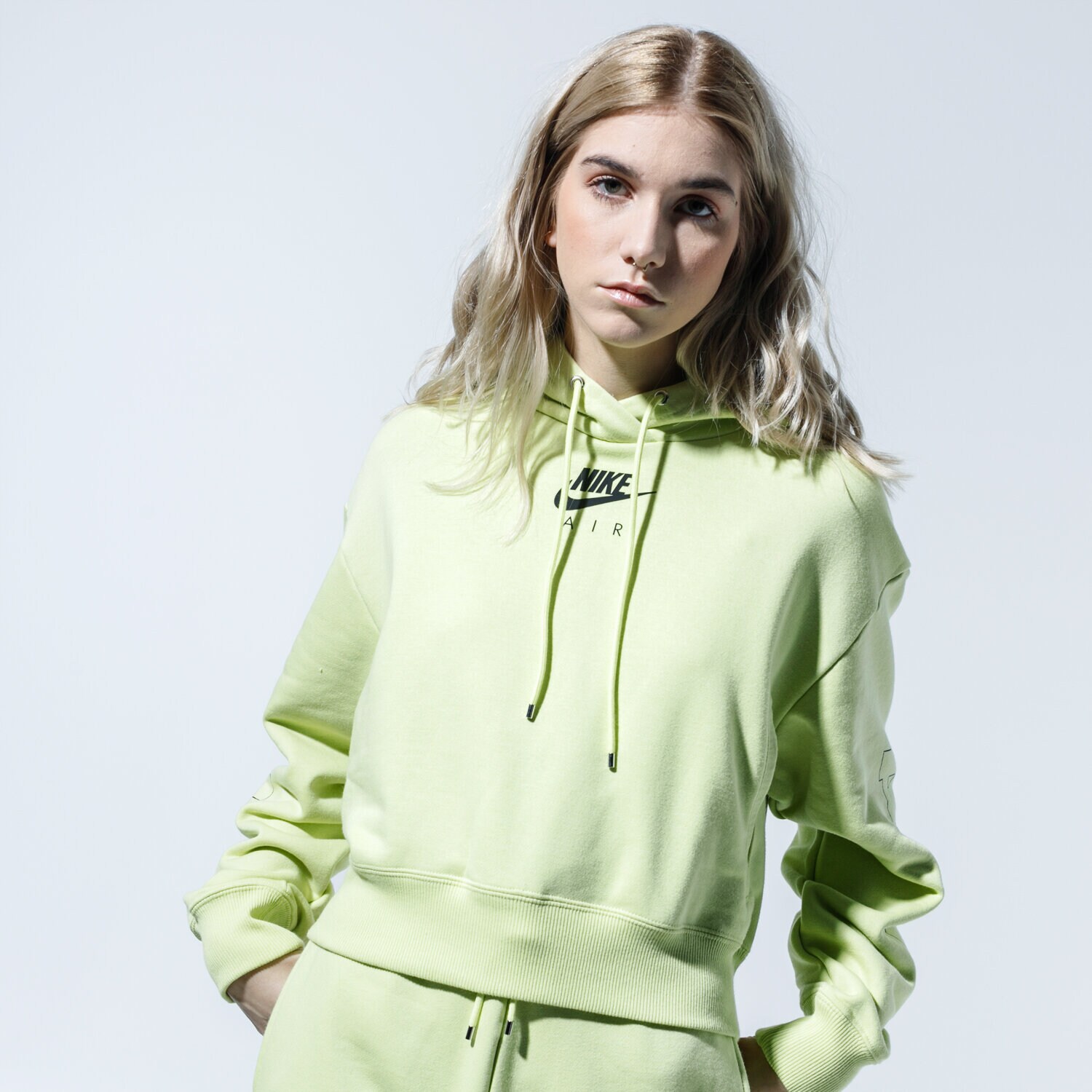 Femei bluză NIKE BLUZĂ CU GLUGĂ W NSW AIR HOODIE FLC BB CJ3082-367 Verde