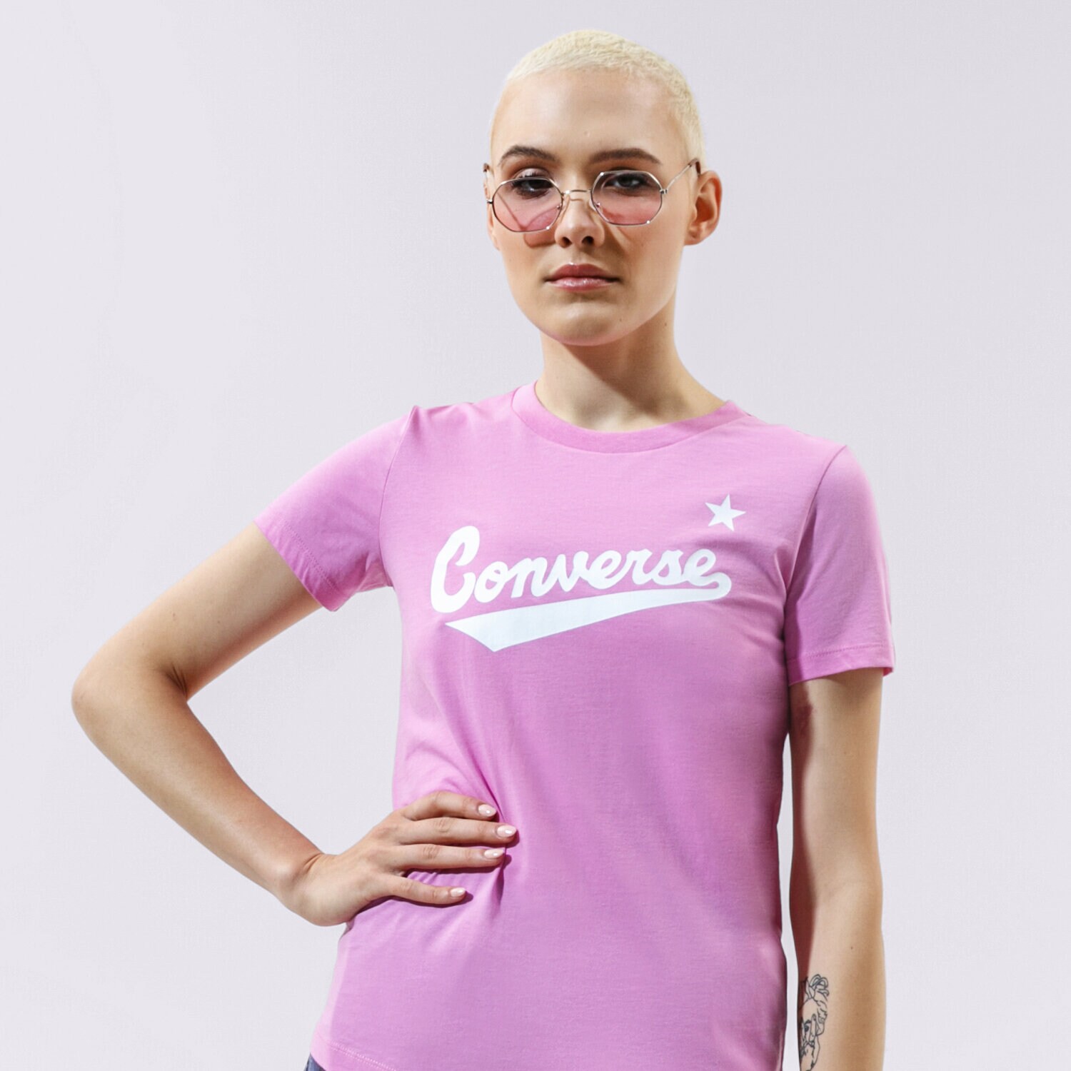 Femei tricou CONVERSE TRICOU WMN NOVA CENTER FRONT LOGO TEE 10018268-A08 Roz