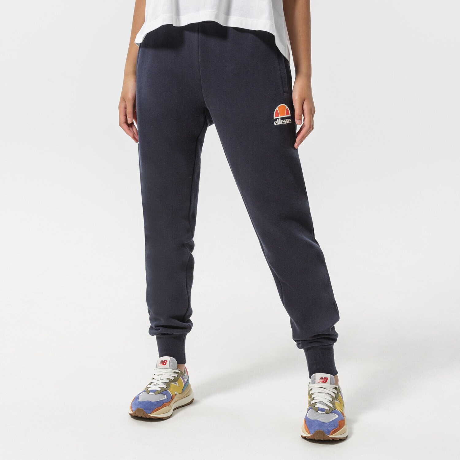 Femei pantaloni ELLESSE PANTALONI  QUEENSTOWN NAVY SGC07458429 Bleumarin