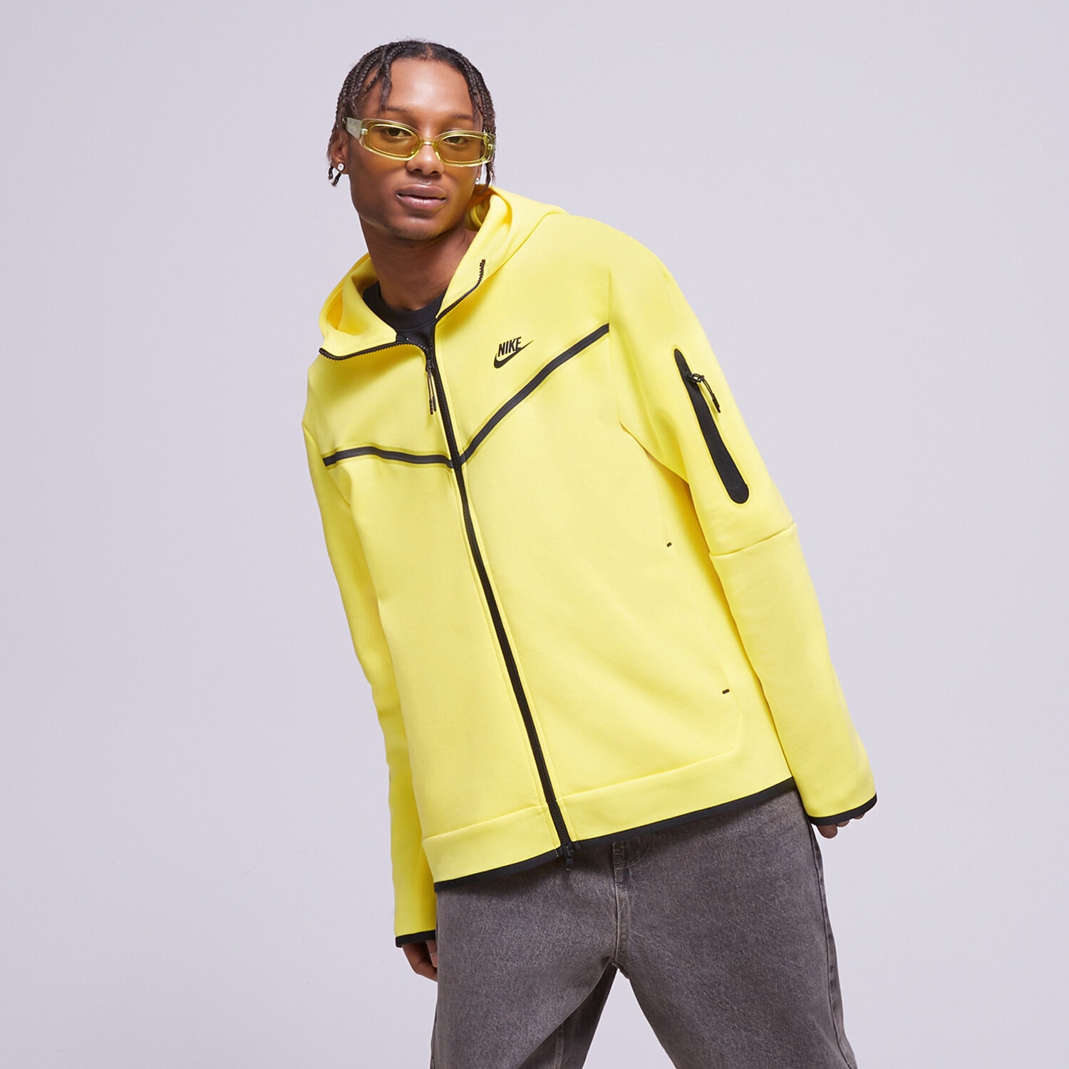 Bărbați bluză NIKE BLUZĂ CU GLUGĂ SPORTSWEAR TECH FLEECE CU4489-765 Galben