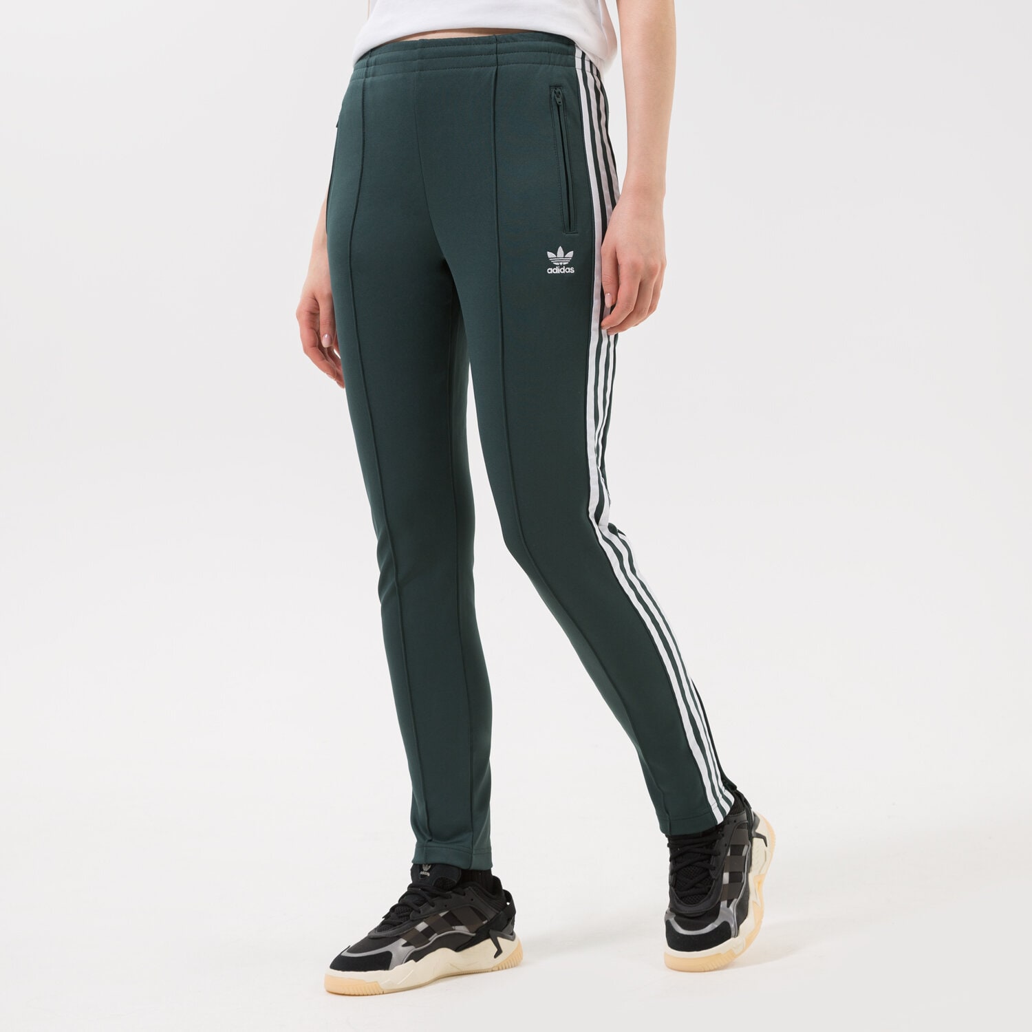 Femei pantaloni ADIDAS PANTALONI  SST PANTS PB HN5893 Verde