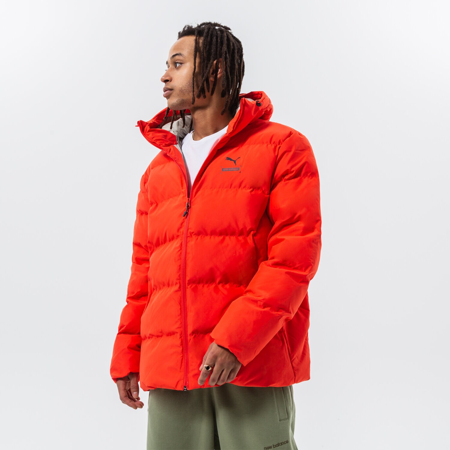 Bărbați eacă de iarnă PUMA JACHETĂ DE IARNĂ BETTER   SPORTSWEAR HOODED PUFFER 849331 26 Roșu