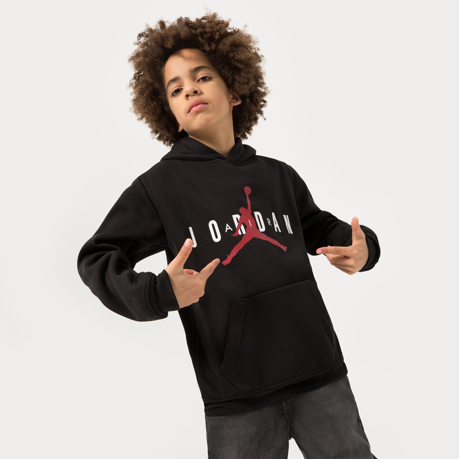 Copii bluză JORDAN BLUZĂ CU GLUGĂ JUMPMAN SUSTAINABLE BOY 95B910-023 Negru