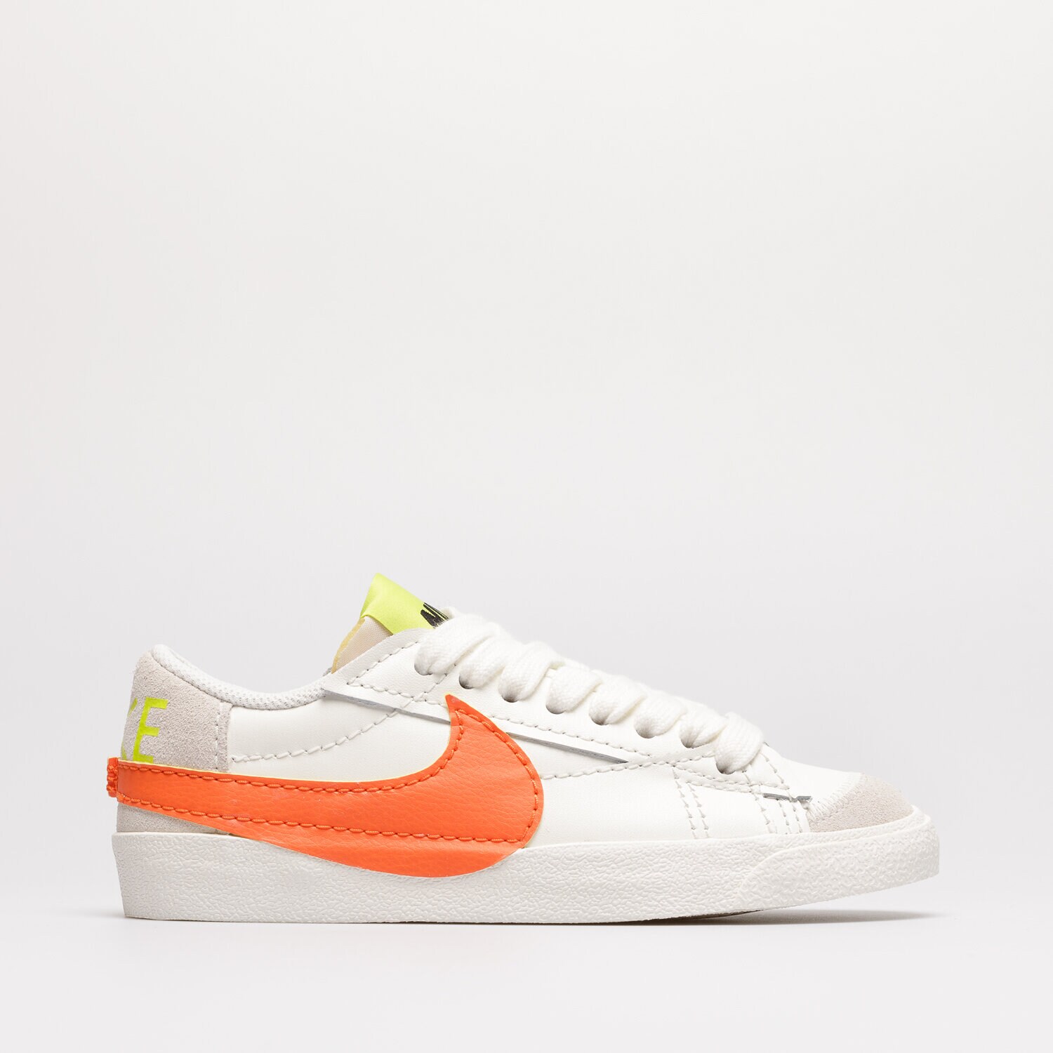 Femei pantofi sport NIKE W BLAZER LOW '77 JUMBO DQ1470-103 Alb