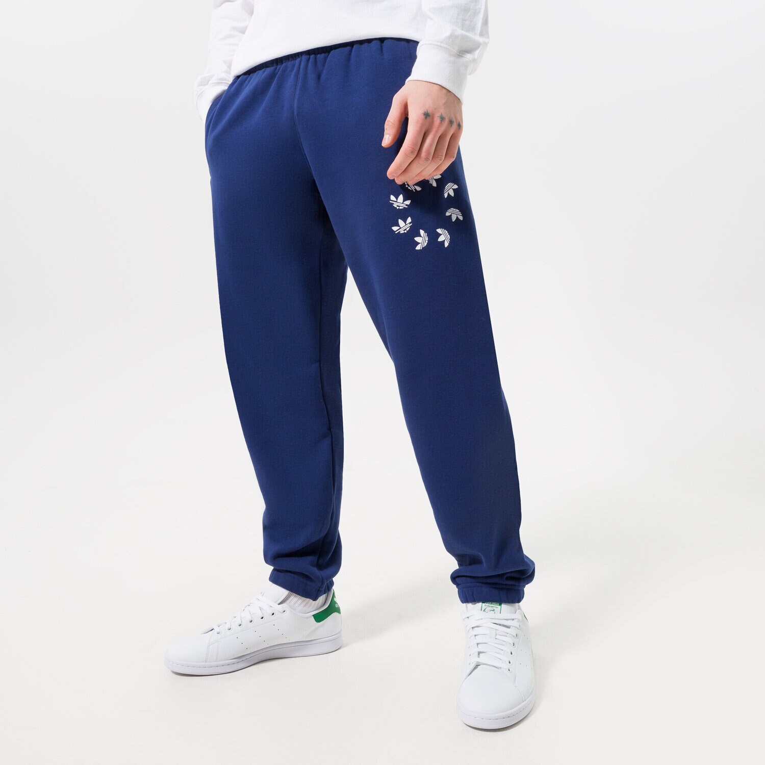 Bărbați pantaloni ADIDAS PANTALONI  H37727 H37727 Bleumarin