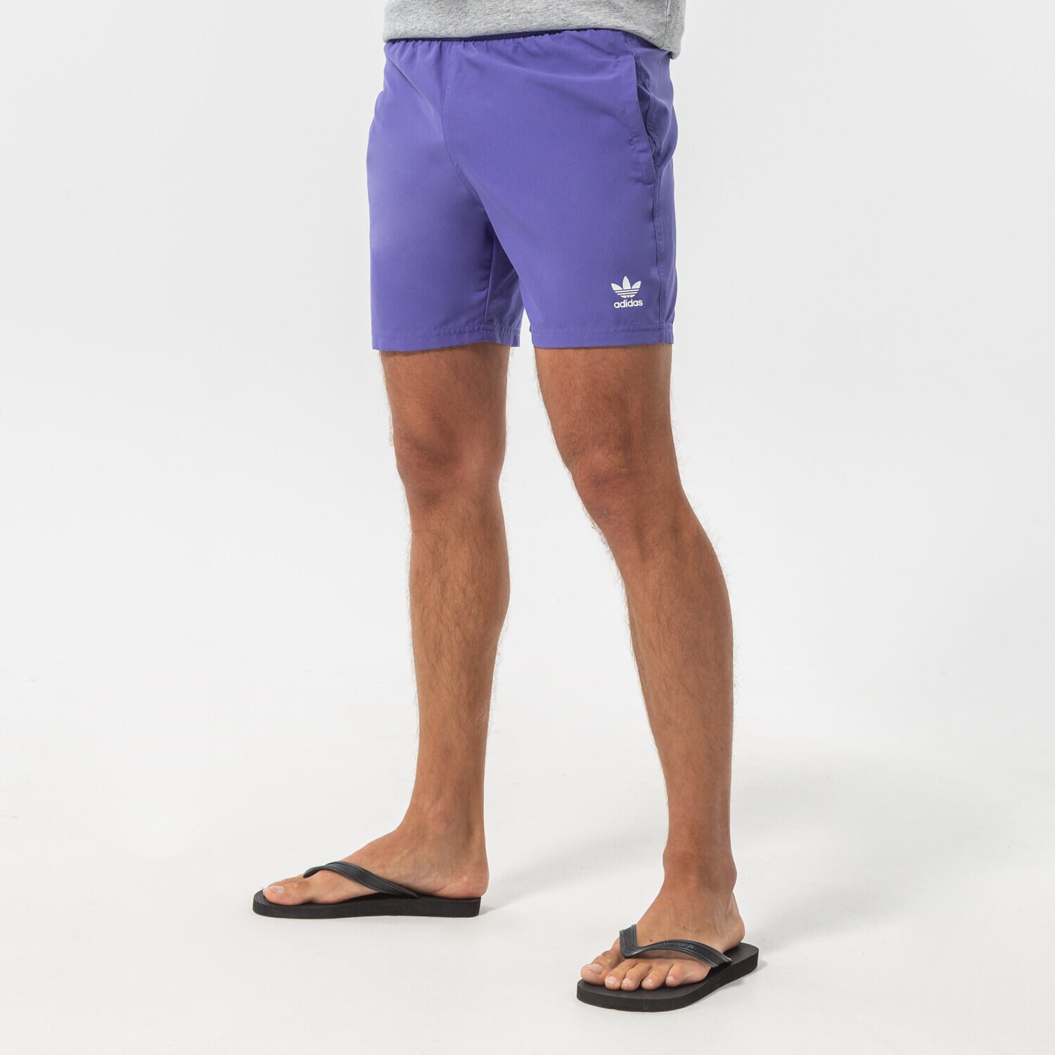 Femei pantaloni scurți ADIDAS PANTALONI SCURȚI ESSENTIALS SS HE9421 Violet