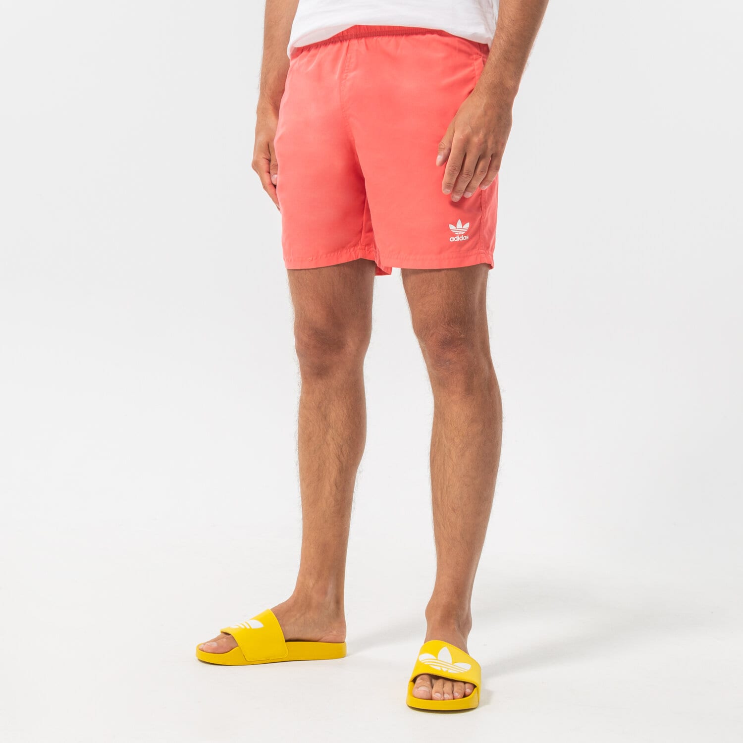 Femei pantaloni scurți ADIDAS PANTALONI SCURȚI ESSENTIALS SS HE9423 Roz