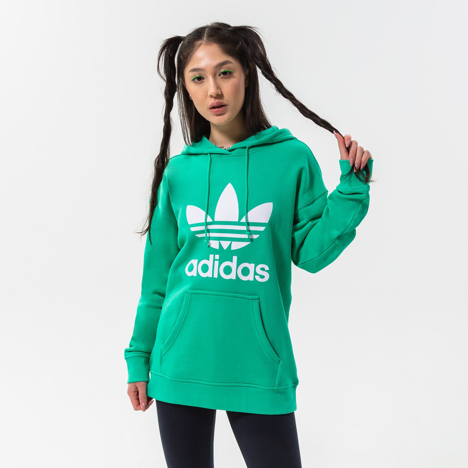 Femei bluză ADIDAS BLUZĂ CU GLUGĂ TRF HOODIE HE6954 Verde