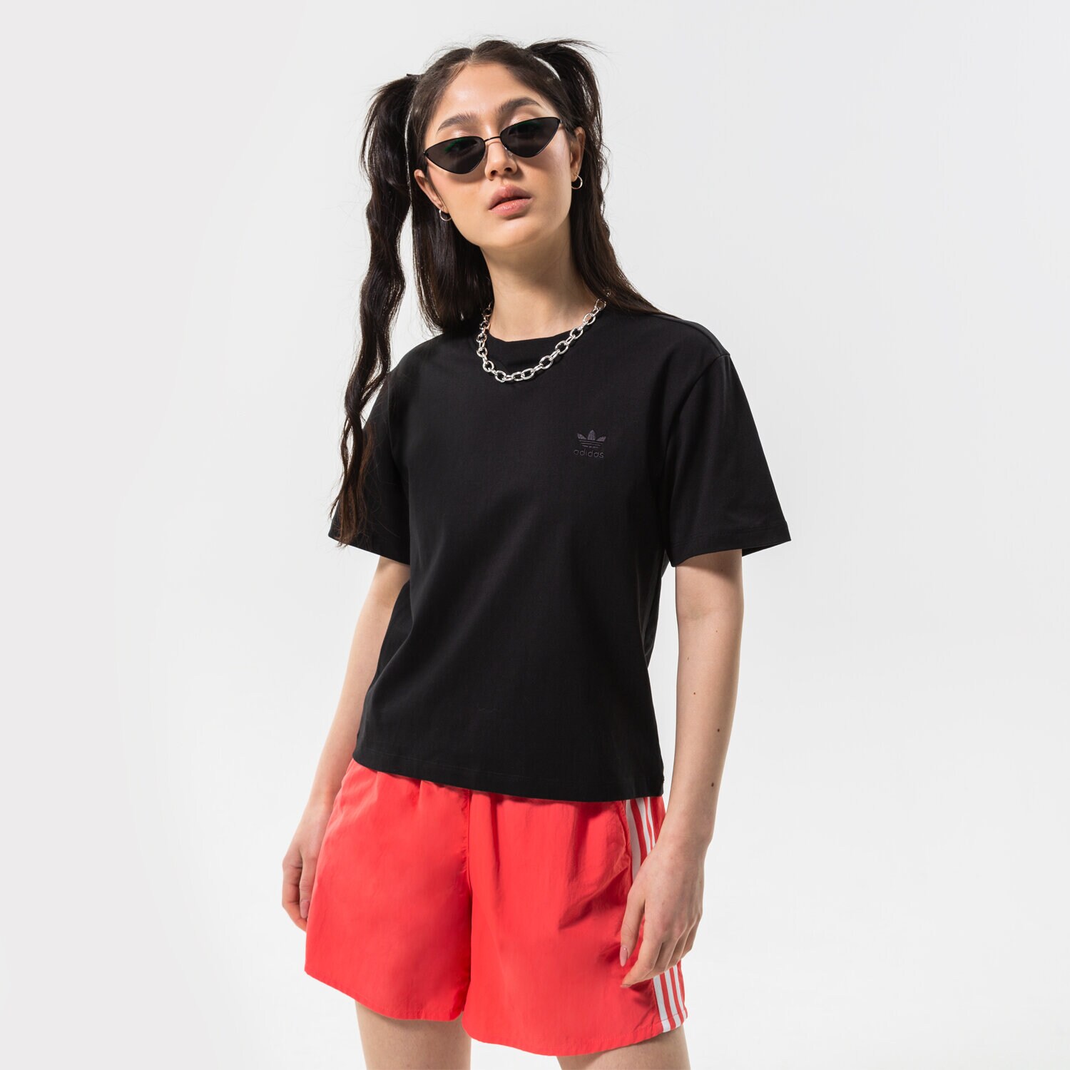 Femei tricou ADIDAS TRICOU TEE HE6892 Negru