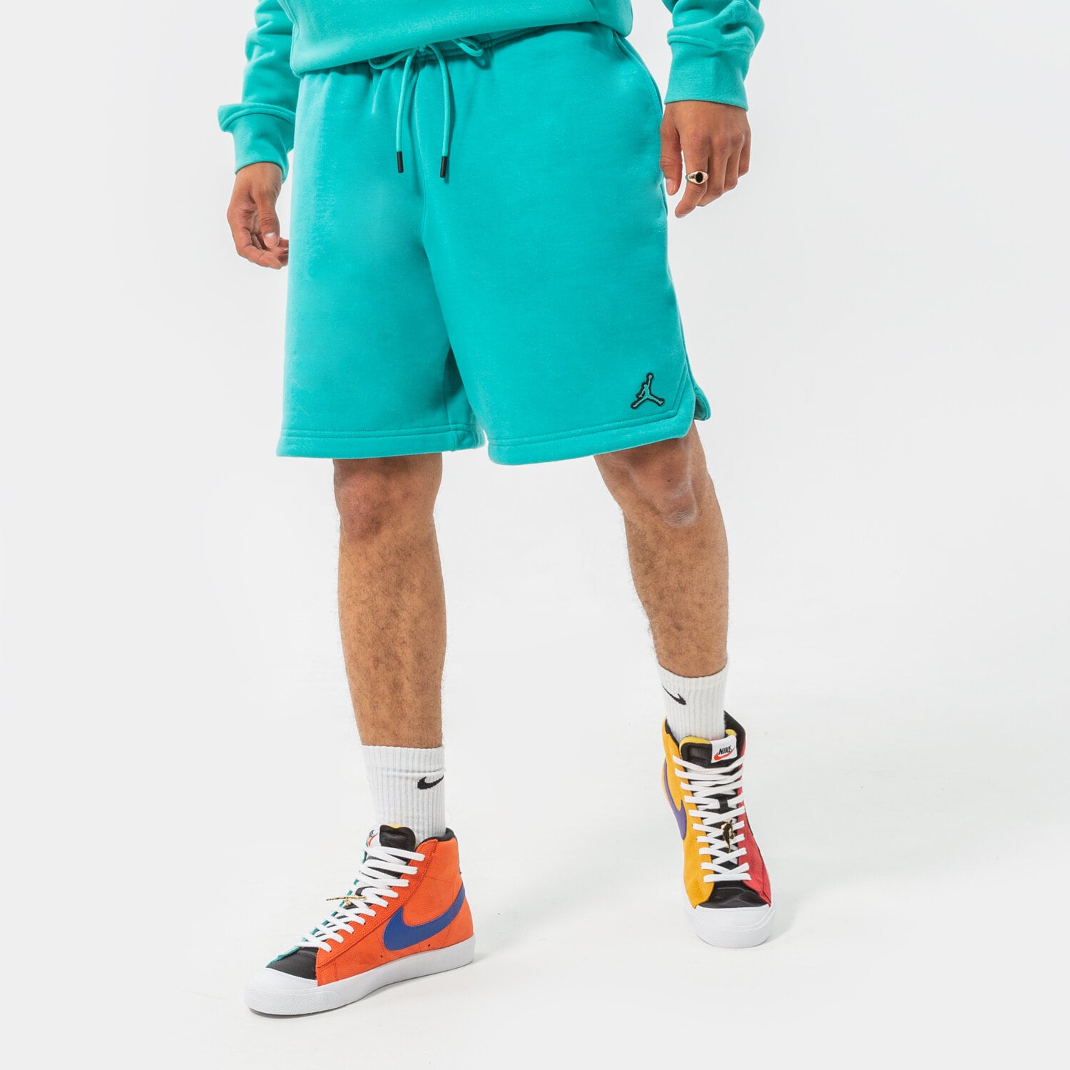 Femei pantaloni scurți JORDAN PANTALONI SCURȚI M J ESS FLC SHORT DA9826-392 Albastru