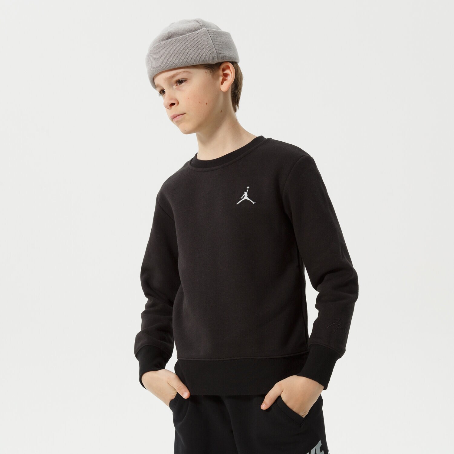 Copii bluză JORDAN BLUZĂ JUMPMAN ESSENTIALS CREW BOY 95B130-023 Negru