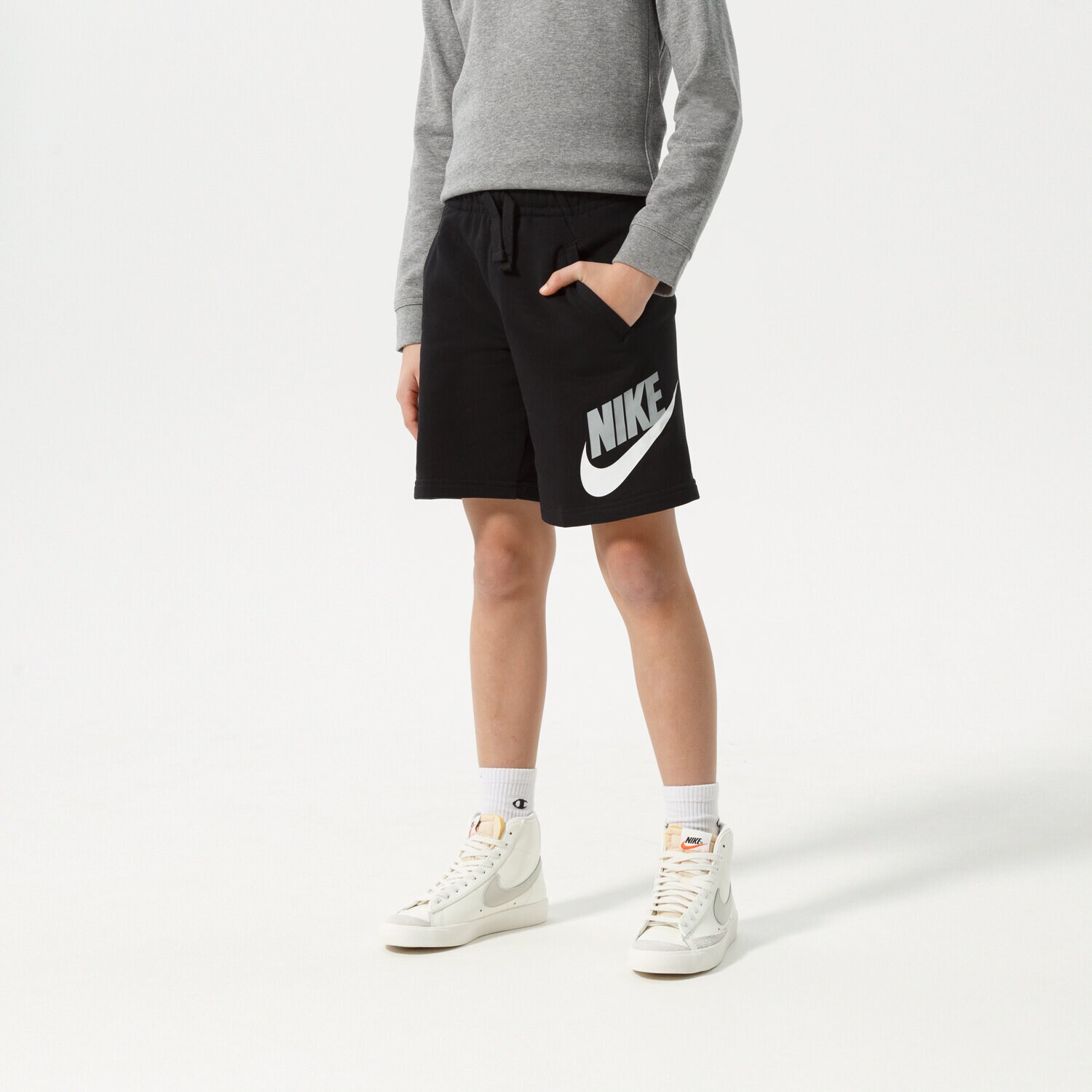 Pantaloni scurți și rochii pentru copii NIKE PANTALONI SCURȚI NIKE SPORTSWEAR CLUB FLEECE BOY CK0509-010 Negru