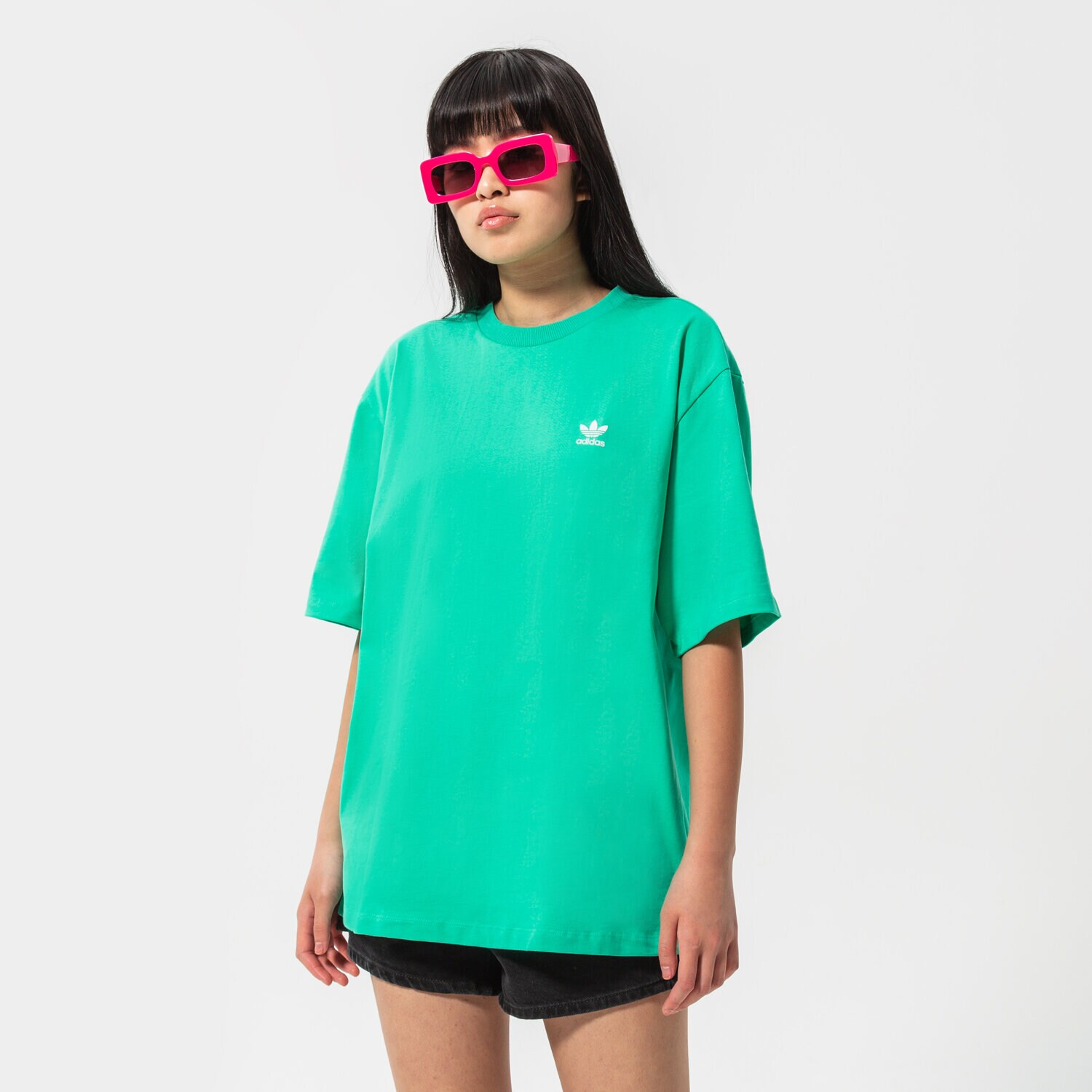 Femei tricou ADIDAS TRICOU GRAPHIC TEE HF2020 Verde
