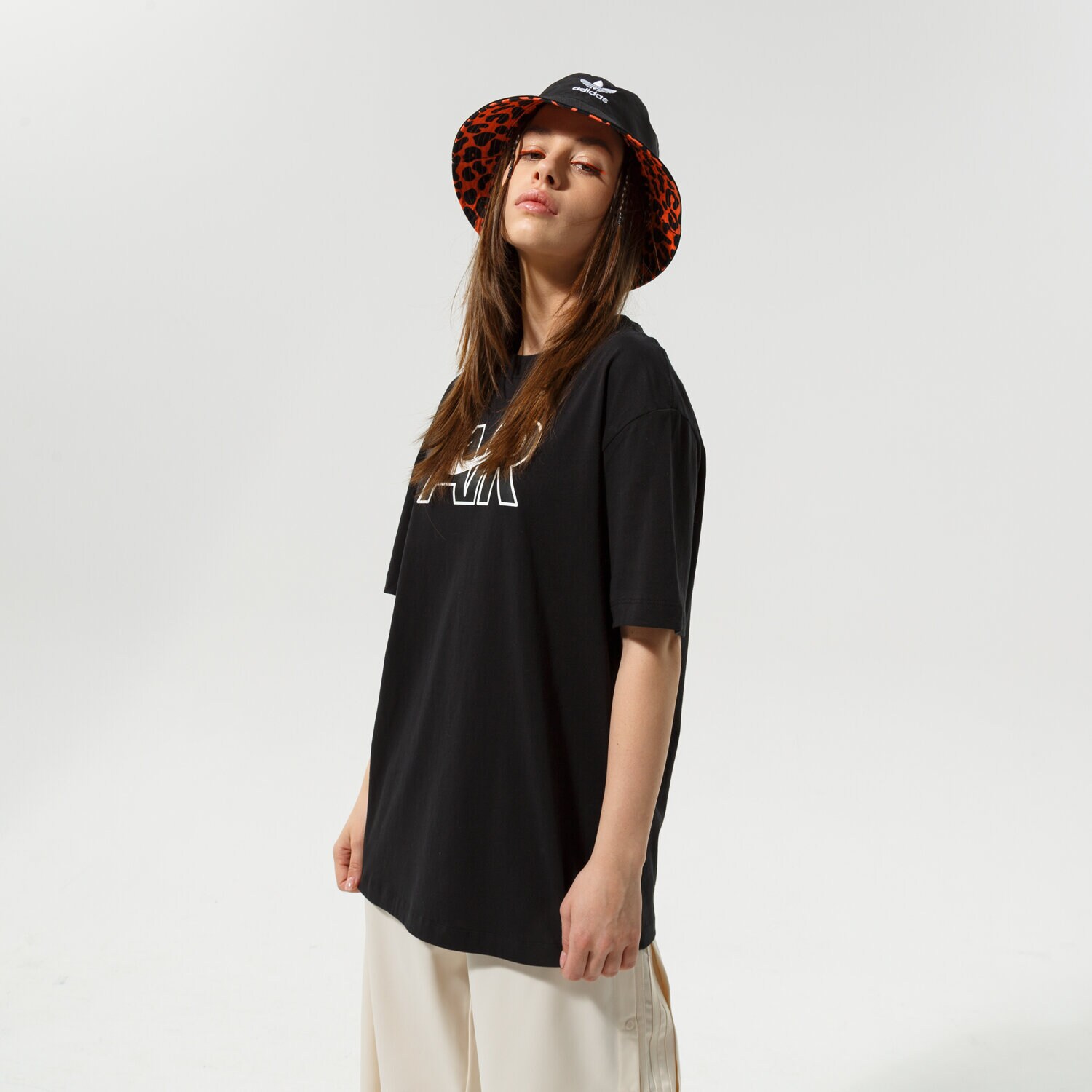 Femei tricou NIKE TRICOU AIR BOYFRIEND TRICOU DN5800-010 Negru