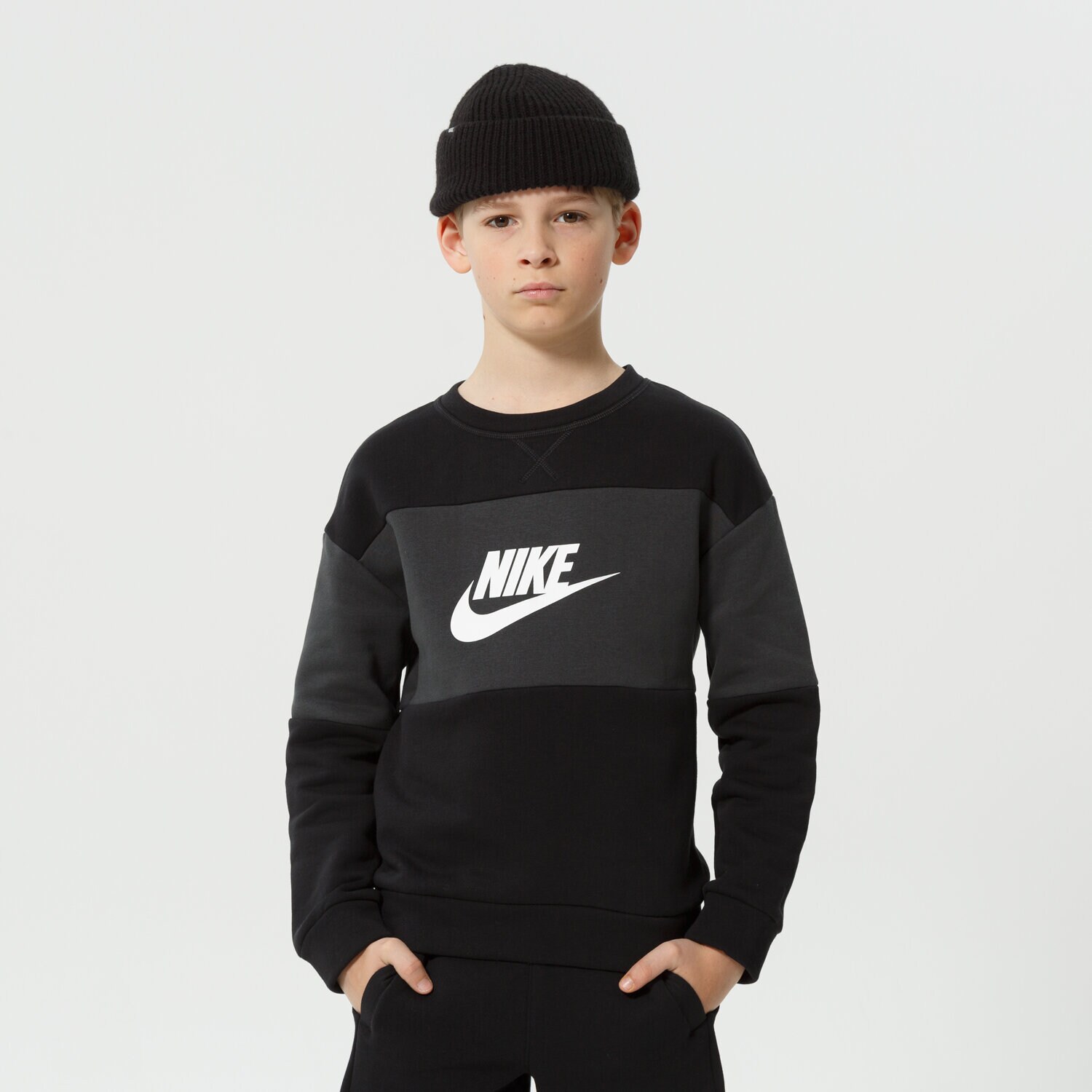 Copii tricou NIKE SET K NSW FT CREW/SHORT TS BOY DO6789-010 Negru
