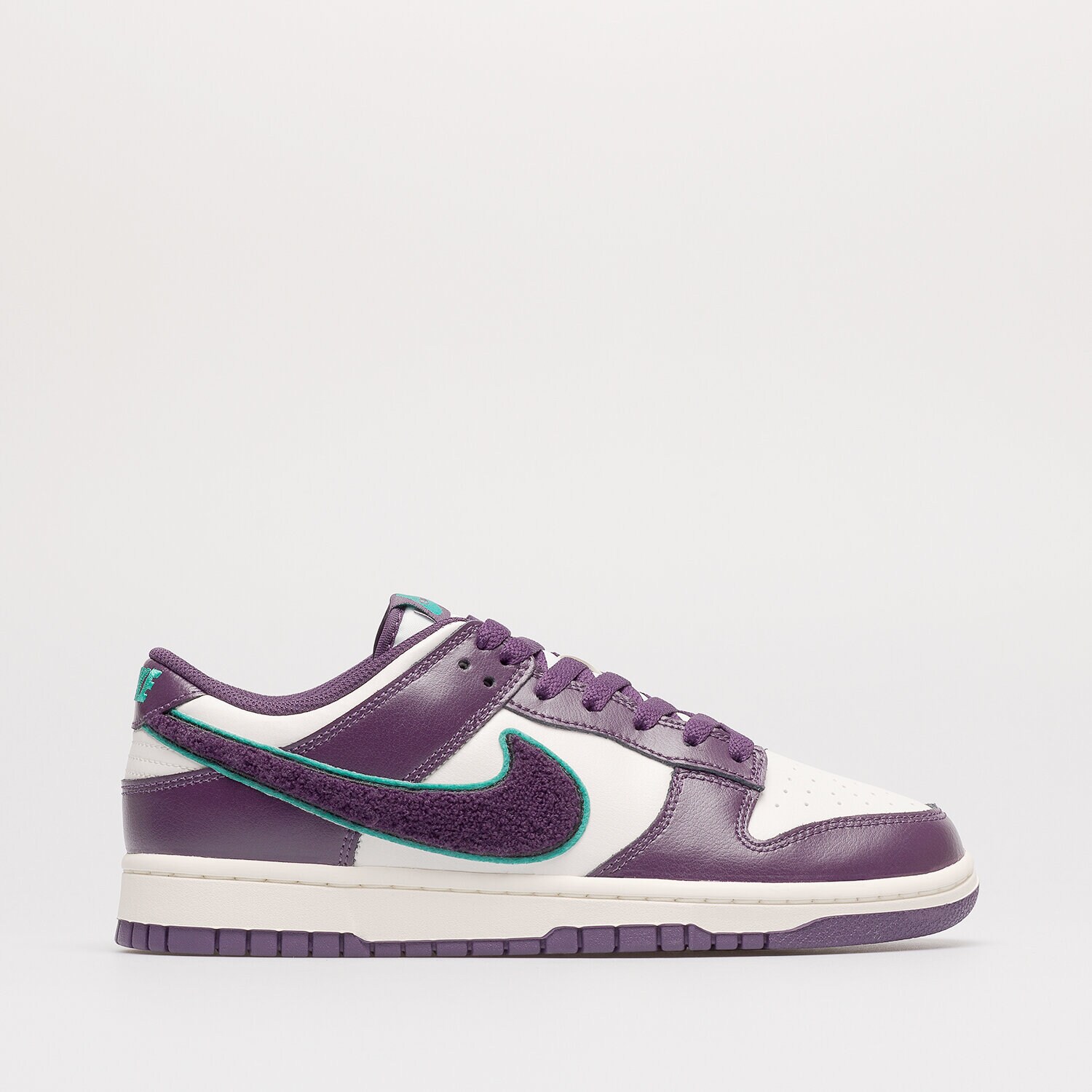 Barbați pantofi sport NIKE DUNK LOW RETRO DQ7683-100 Violet