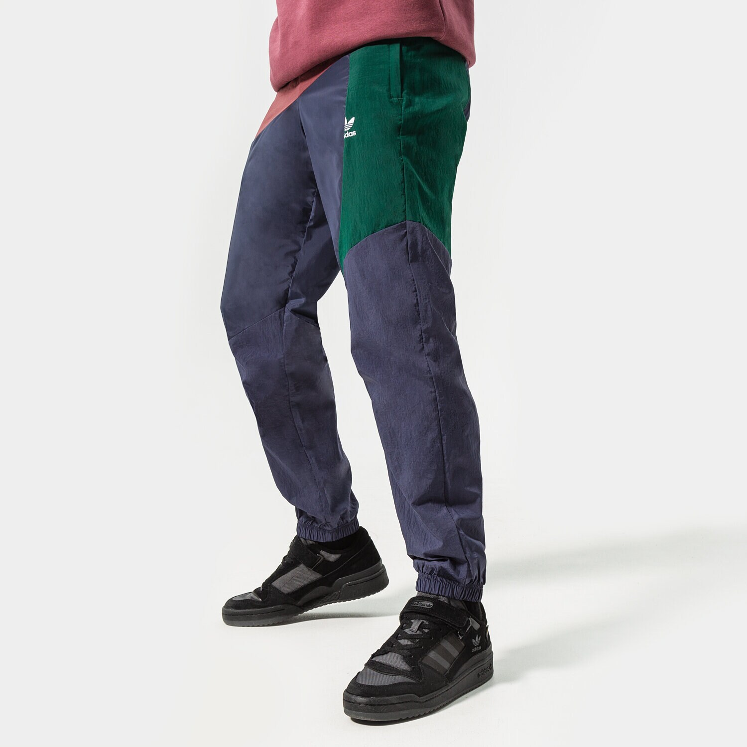 Bărbați pantaloni ADIDAS PANTALONI BLD CB TP HC4501 Mulicolor