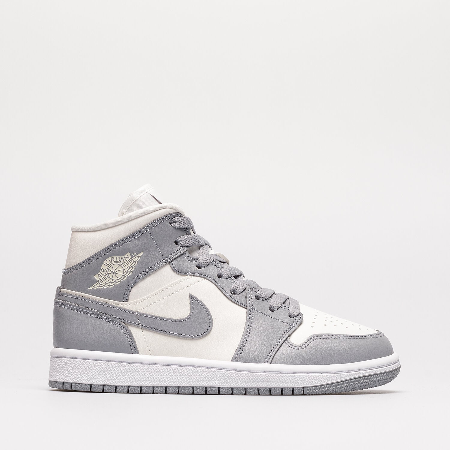 Femei pantofi sport WMNS AIR JORDAN 1 MID  BQ6472-115 Gri